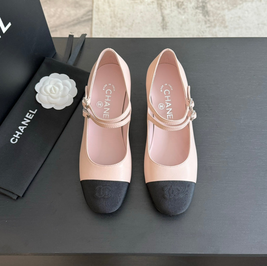 CHANEL 25C Mary Jane Pink Sheepskin 212990