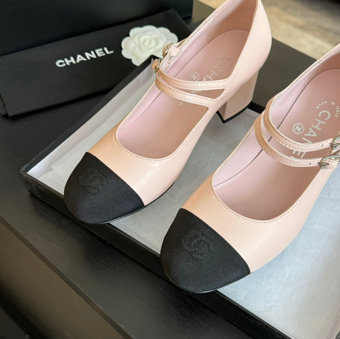CHANEL 25C Mary Jane Pink Sheepskin 212990