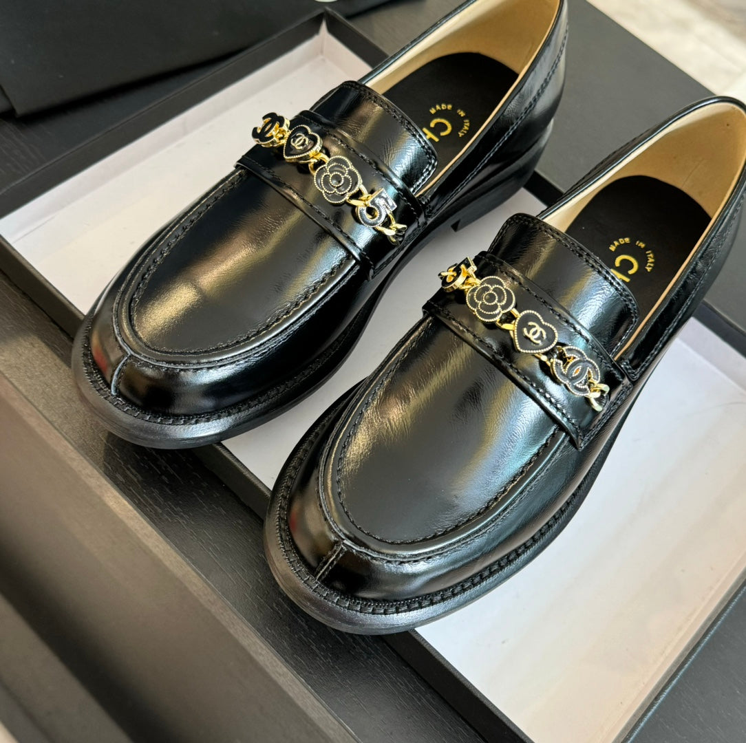 CHANEL 25C Loafer Matte Black Leather 212971