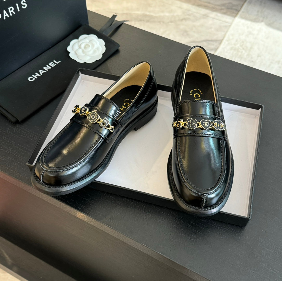 CHANEL 25C Loafer Matte Black Leather 212971