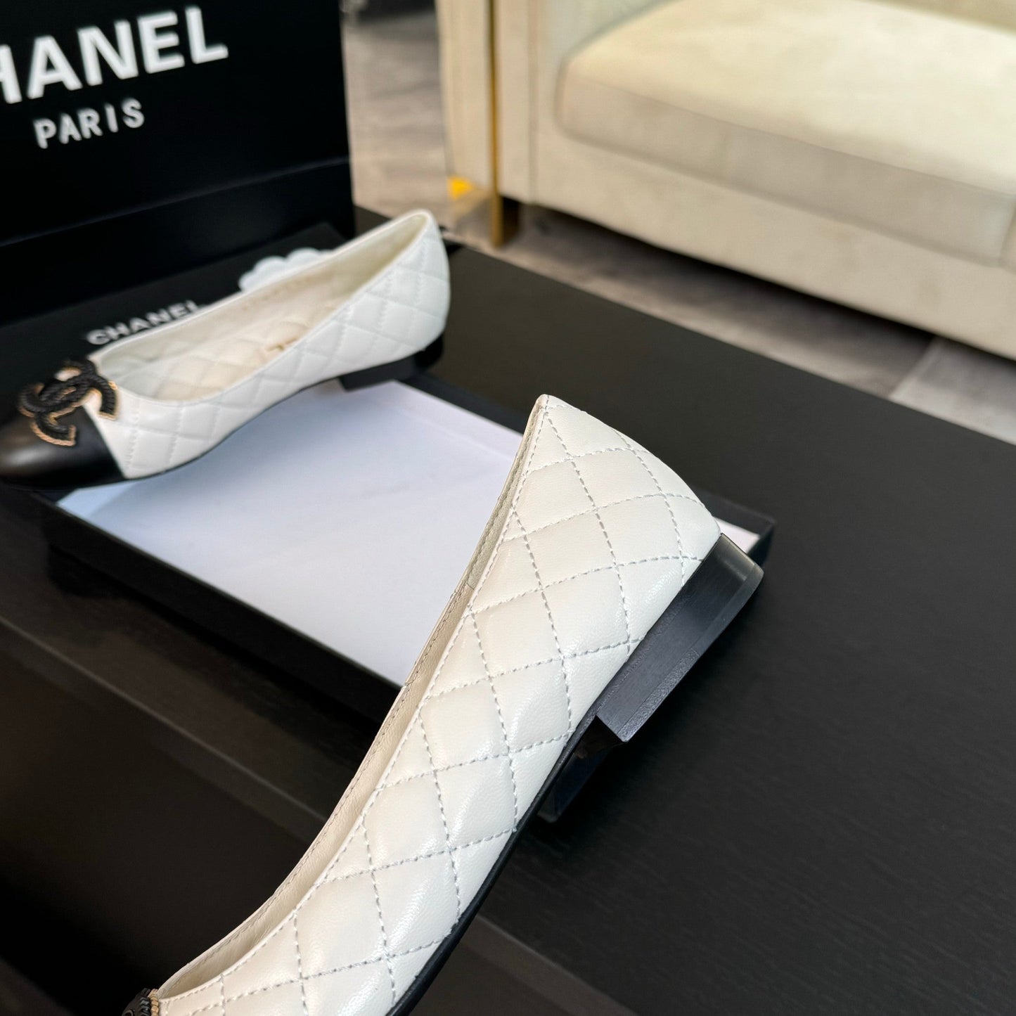CHANEL ballet flat white quilted lambskin large black logo