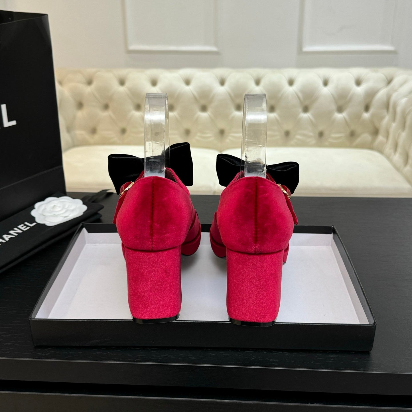 CHANEL 25C Mary Jane Velvet rose Imported Cowhide 212947