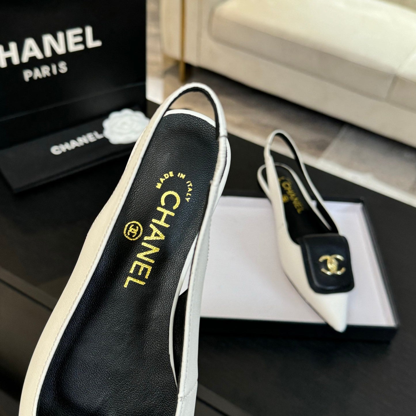 CHANEL 25C Slingback Flat White Genuine sheepskin 212950