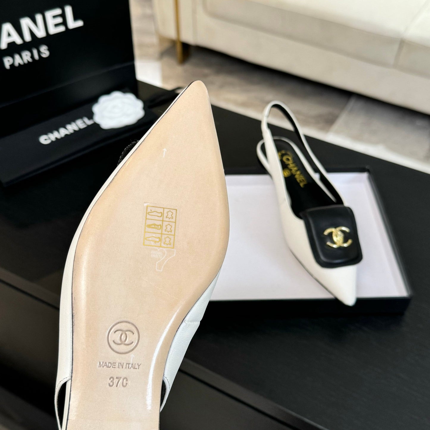 CHANEL 25C Slingback Flat White Genuine sheepskin 212950