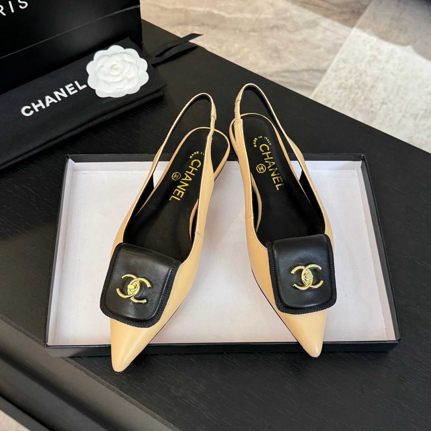 CHANEL 25C Slingback Flat Cream Genuine sheepskin 212951