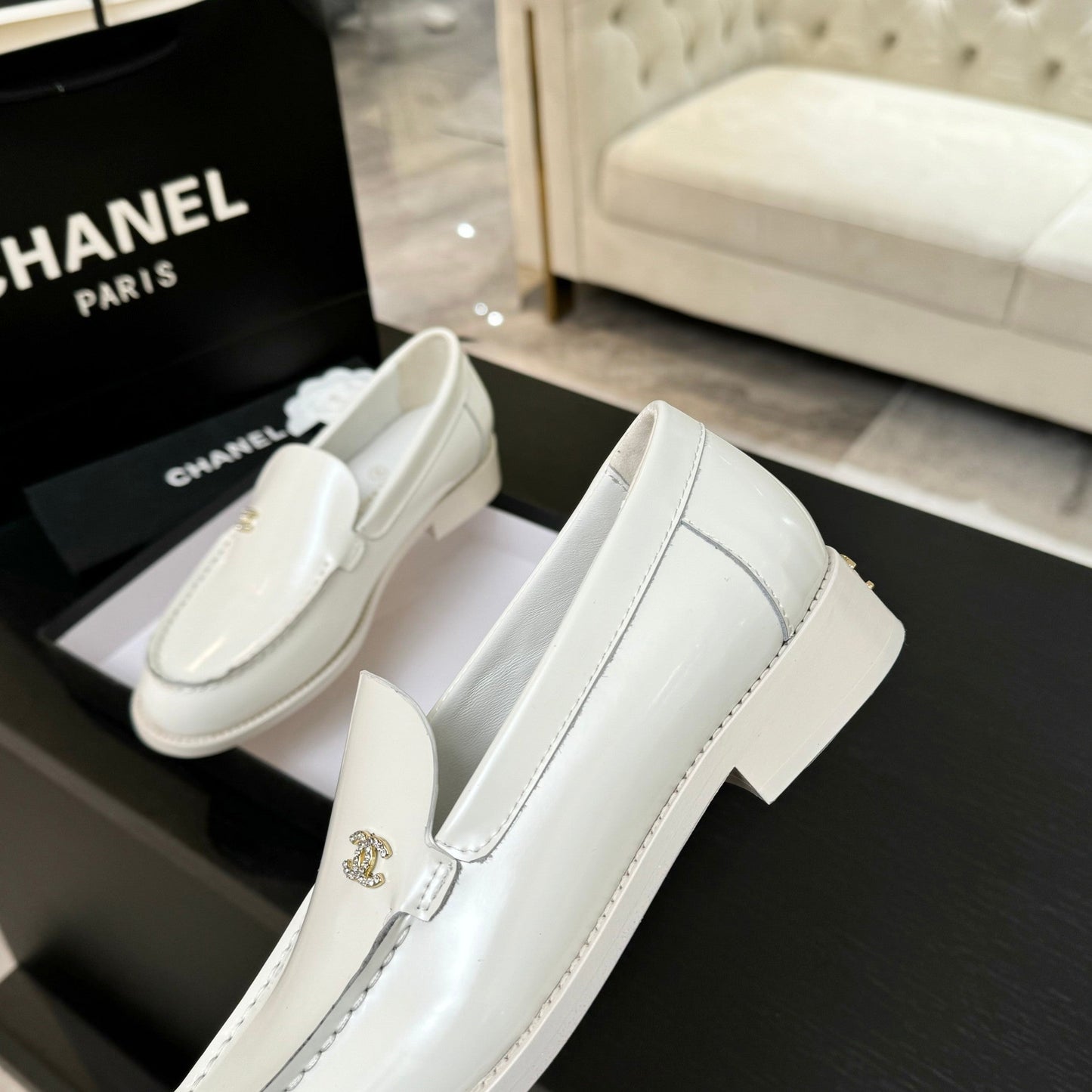 CHANEL 25C Moccasins Black Patent Leather