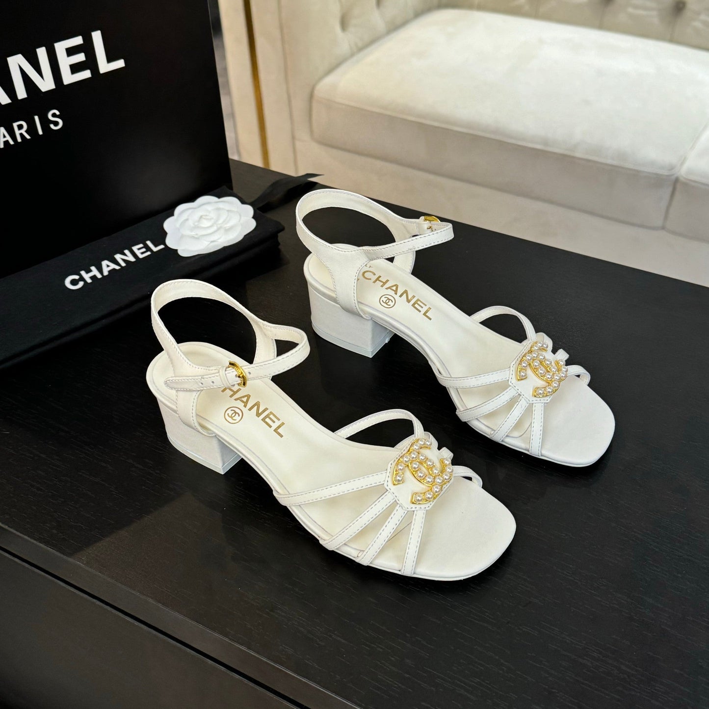 CHANEL 45mm Sandal White Sheepskin 212927