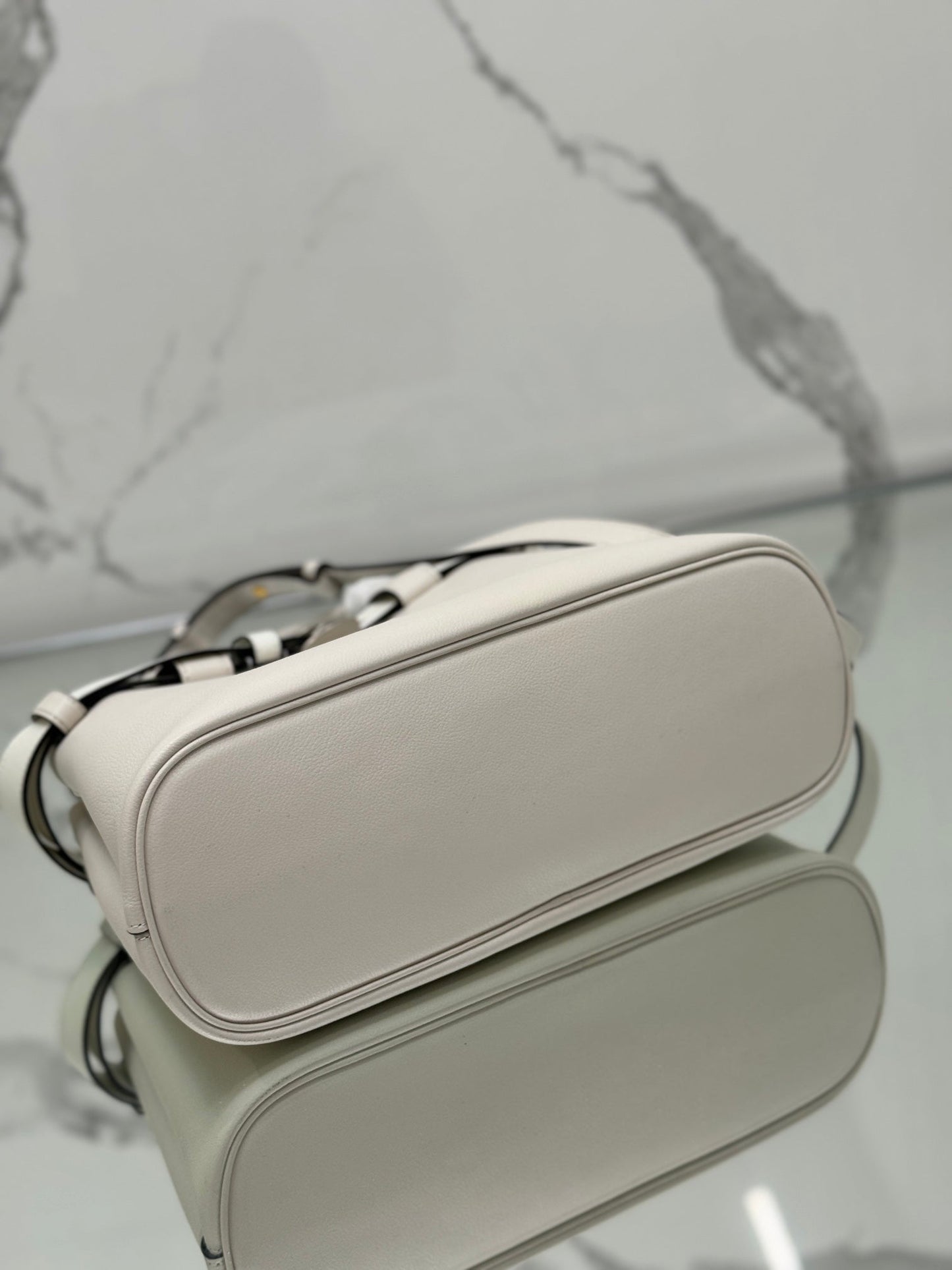 PRADA TOTE BAG WITH BELT 32 IN WHITE IMPORTED CALFSKIN