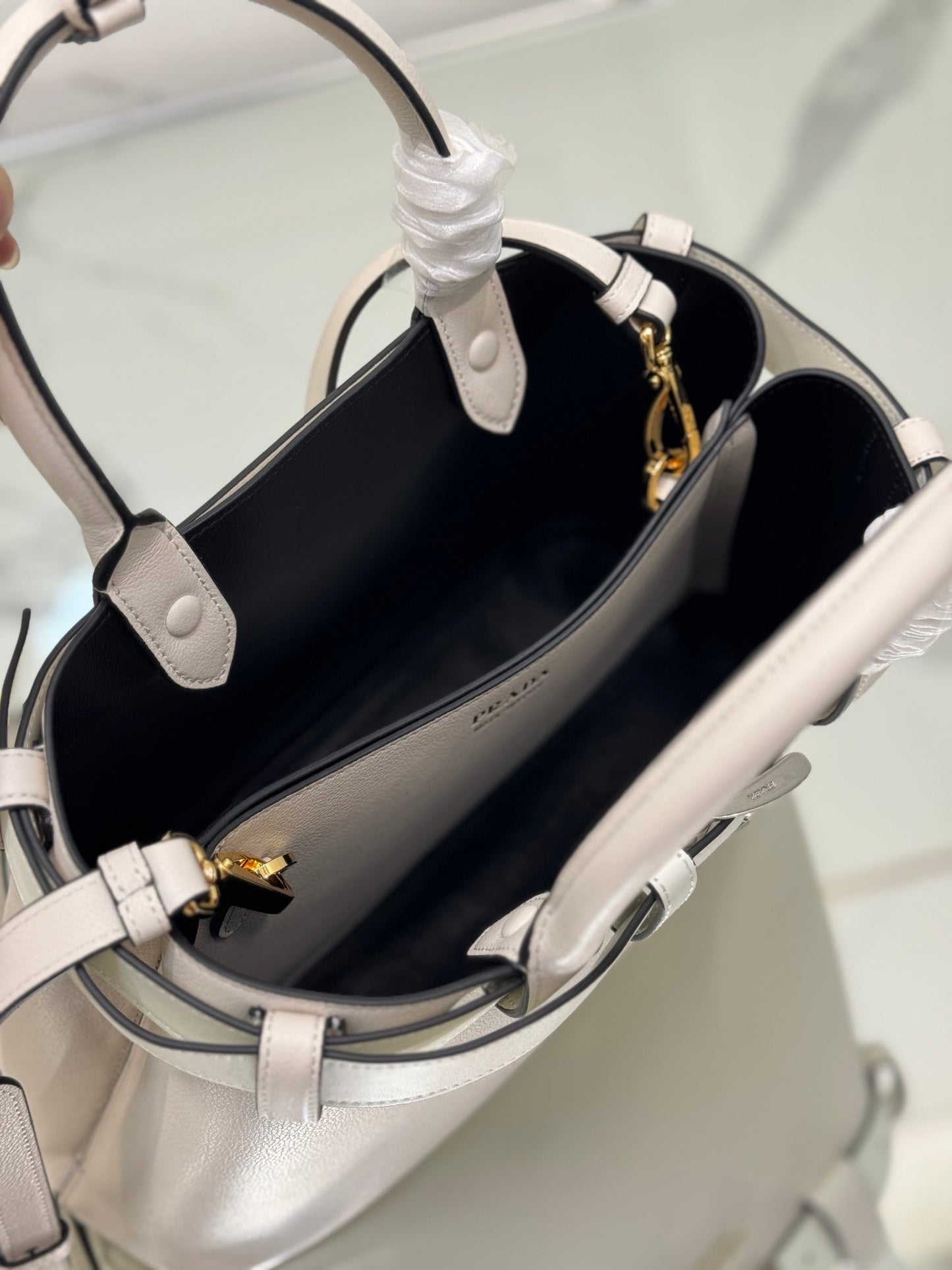 PRADA TOTE BAG WITH BELT 32 IN WHITE IMPORTED CALFSKIN