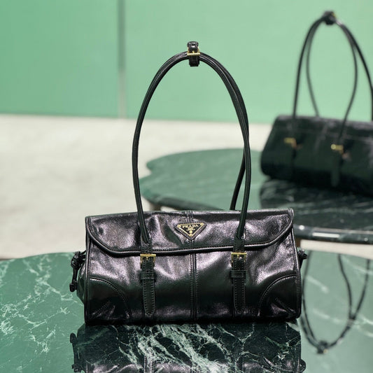 PRADA HANDBAG 31 IN BLACK OIL WAX LAMBSKIN