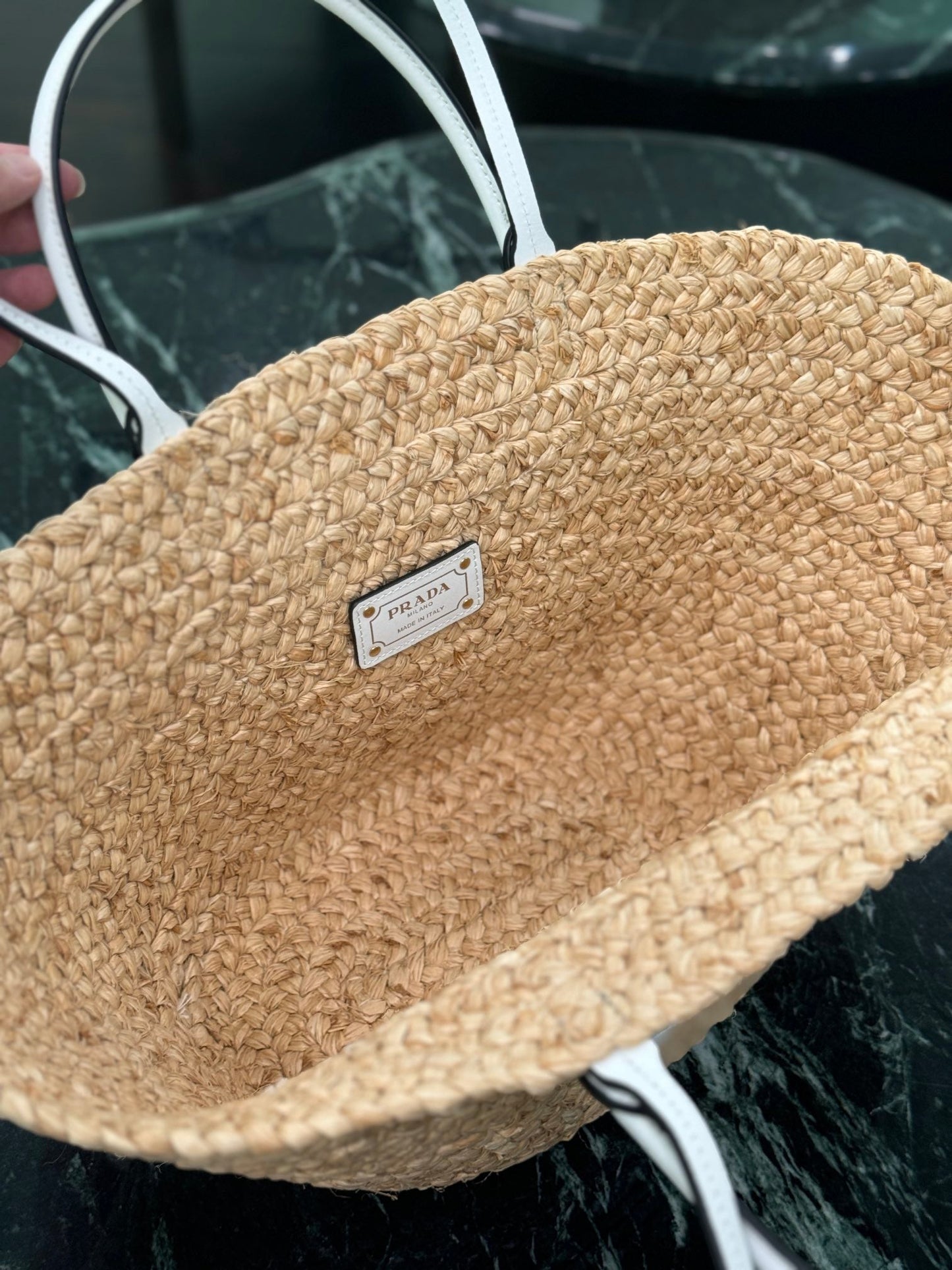 PRADA LARGE TOTE BAG 56 IN BEIGE RAFFIA GRASS AND WHITE CALFSKIN TRIM