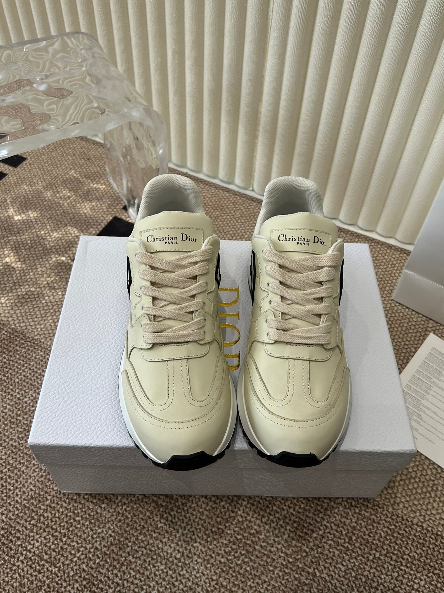 DIOR C'est DIOR Sneaker Beige Lamskin