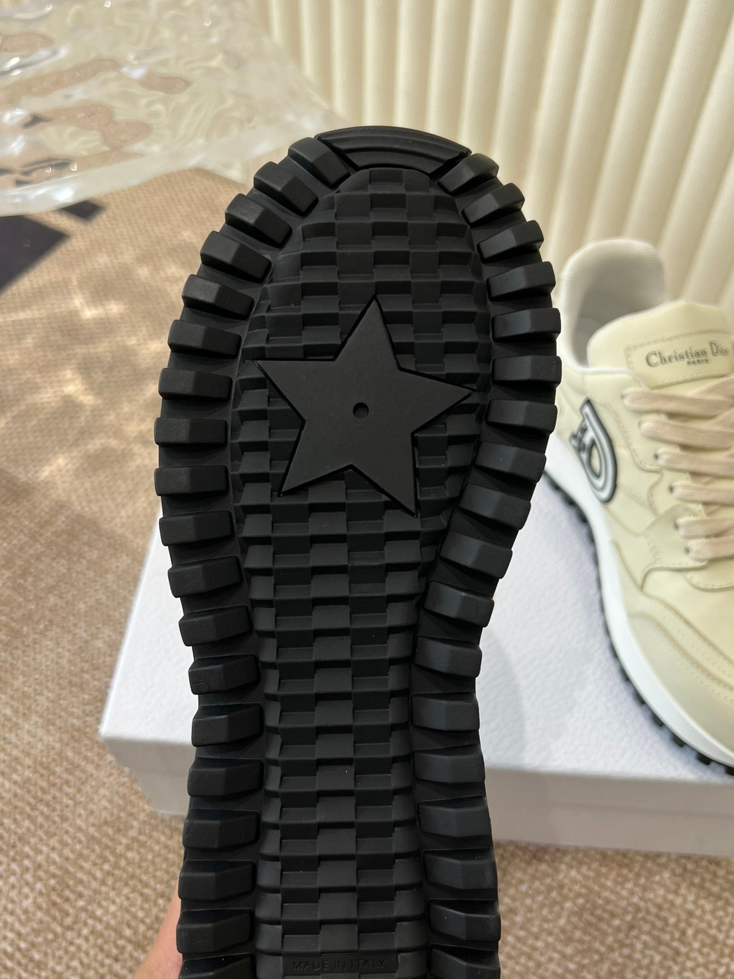 DIOR C'est DIOR Sneaker Beige Lamskin