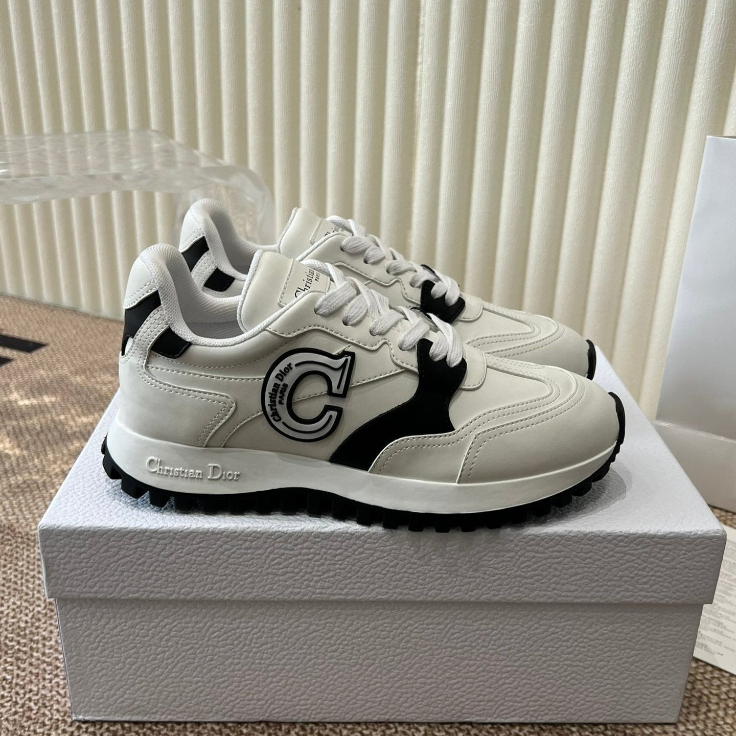 DIOR C'est DIOR Sneaker White Black Lamskin
