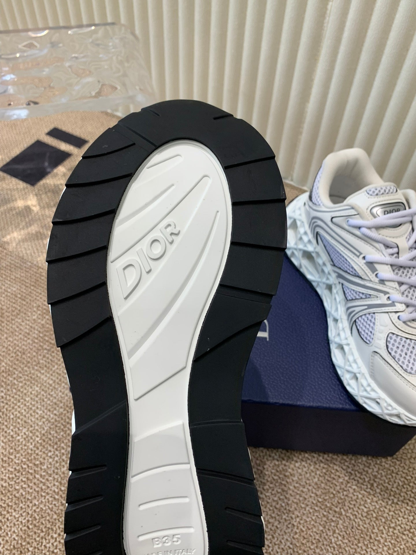 DIOR Sneaker B35 In White Mix Ivory White Calfskin And Fabric 113127