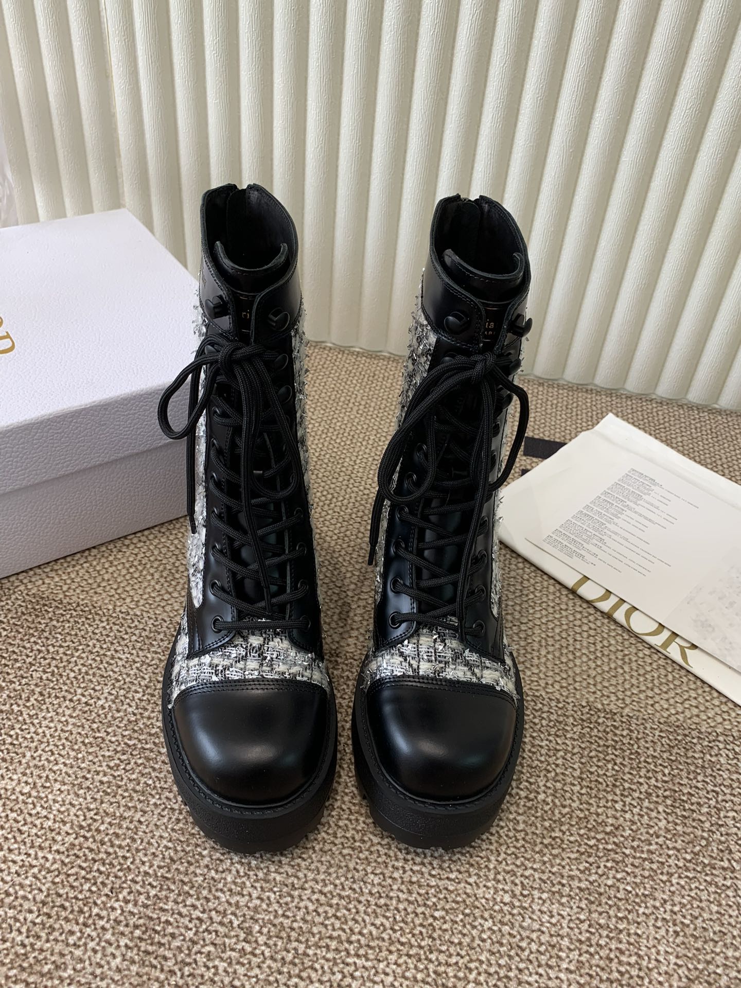 DIOR D-Unit Ankle Boot In White Mix Black Tweed Fabric And Cowhide 113476
