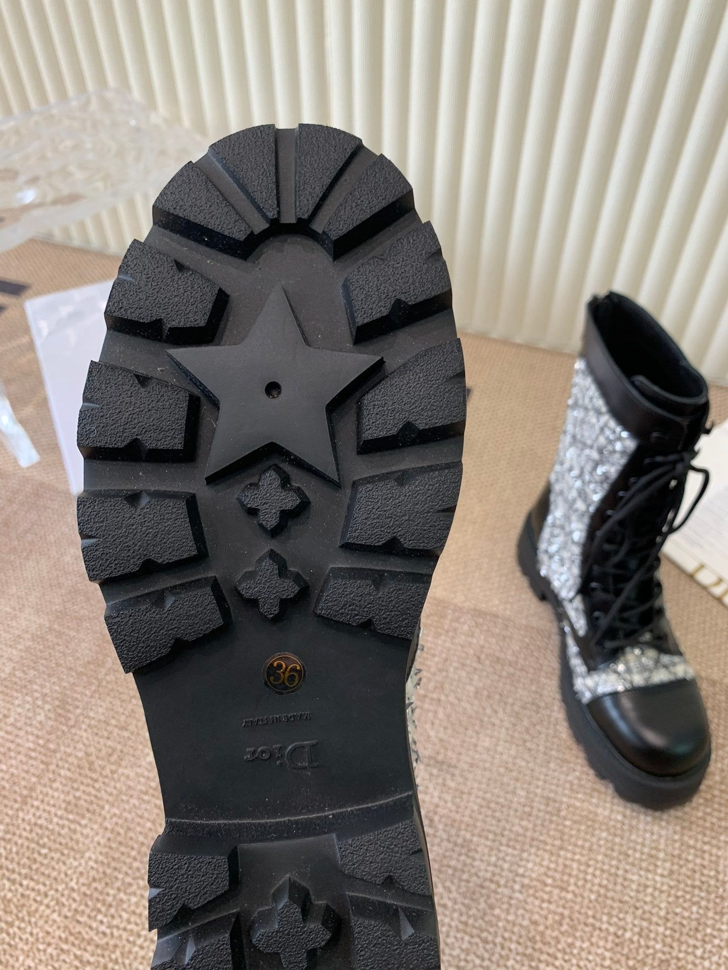 DIOR D-Unit Ankle Boot In White Mix Black Tweed Fabric And Cowhide 113476