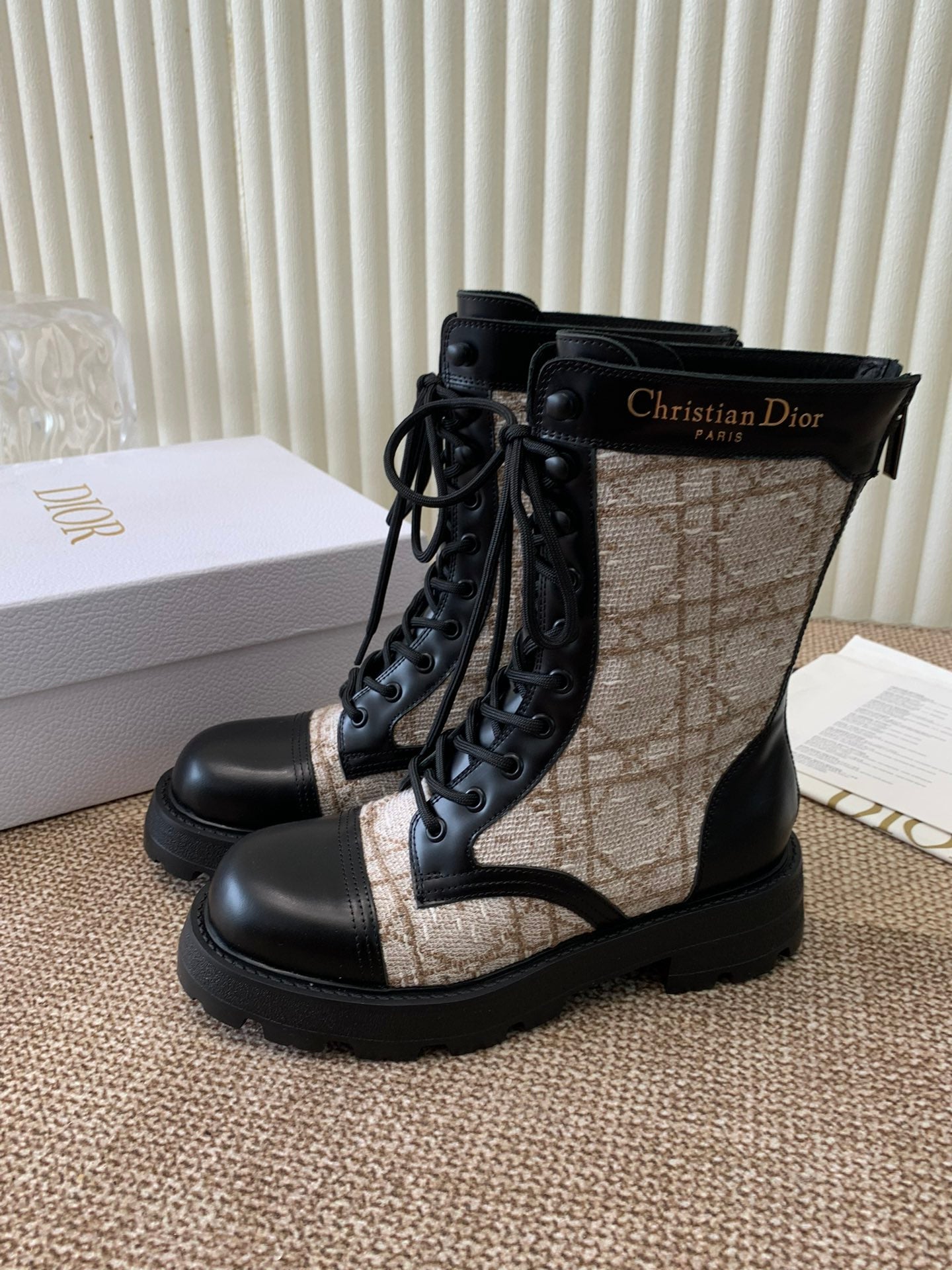 DIOR D-Unit Ankle Boot In Beige Mix Black Tweed Fabric And Cowhide 113478