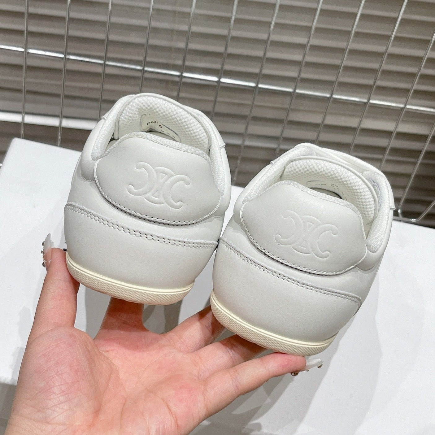 Celine LOW LACE-UP SNEAKER IN CALFSKIN OPTIC WHITE GREEN