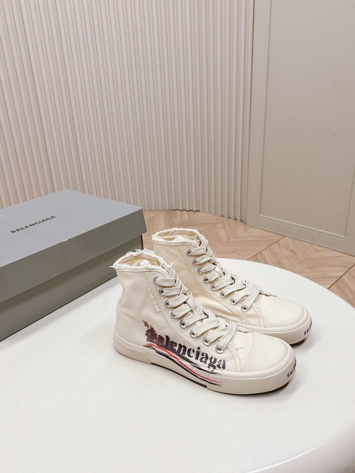 Balanciaga WHITE CANVAS HIGH-TOP SNEAKERS LOGO GRAFFITI