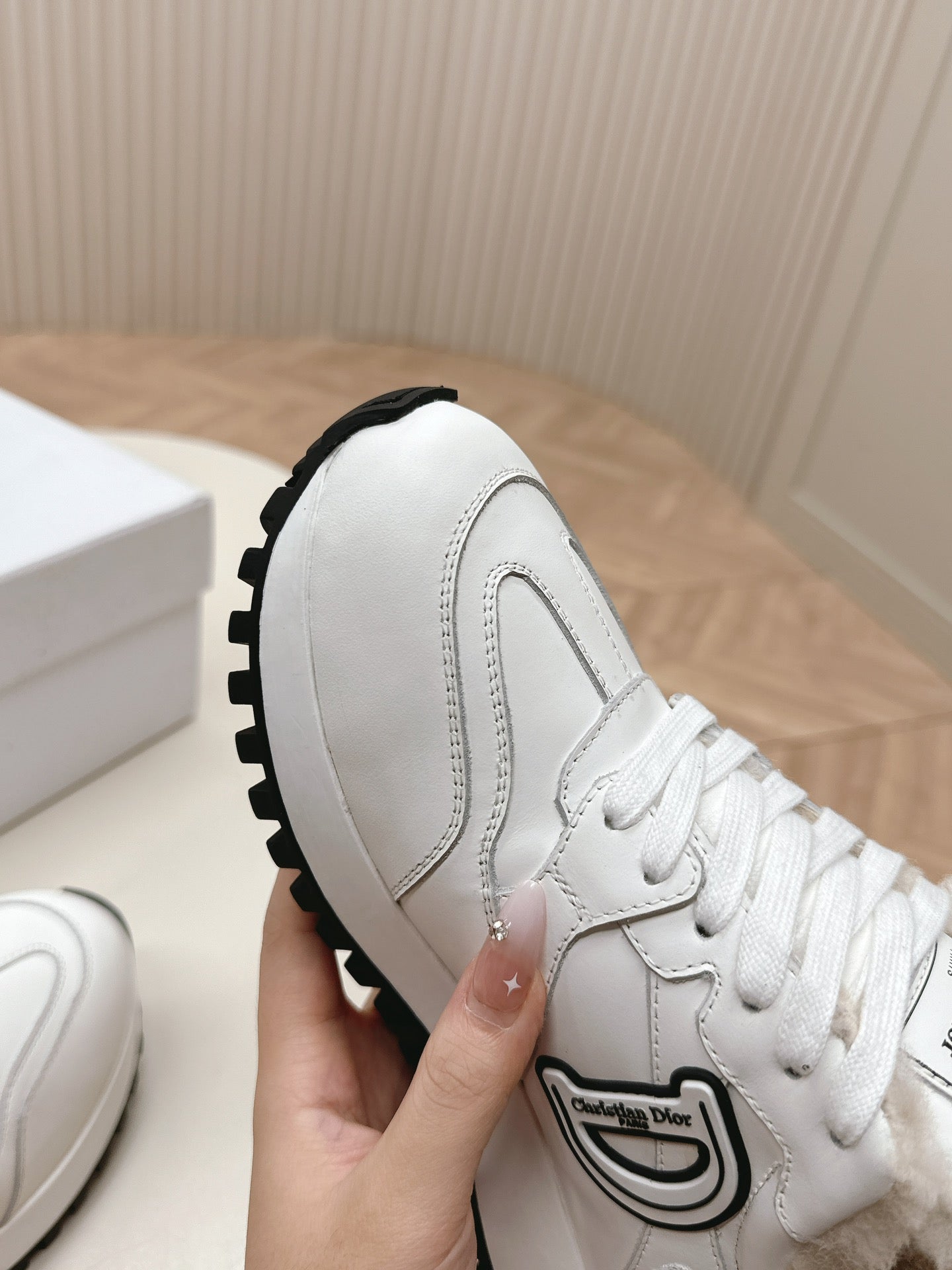 DIOR C'est DIOR Sneaker Fleece Lining White Lambskin