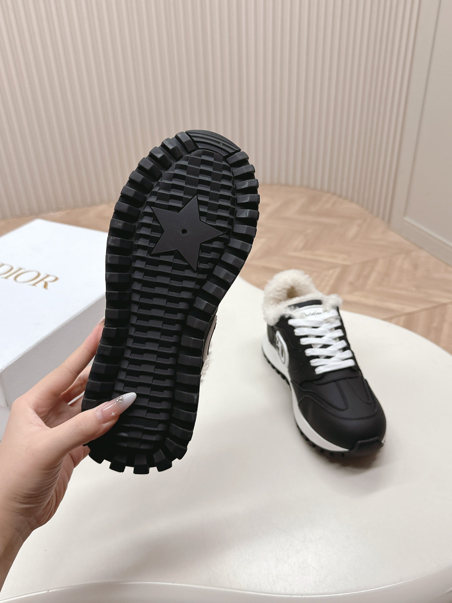 DIOR C'est DIOR Sneaker Fleece Lining Black Lambskin