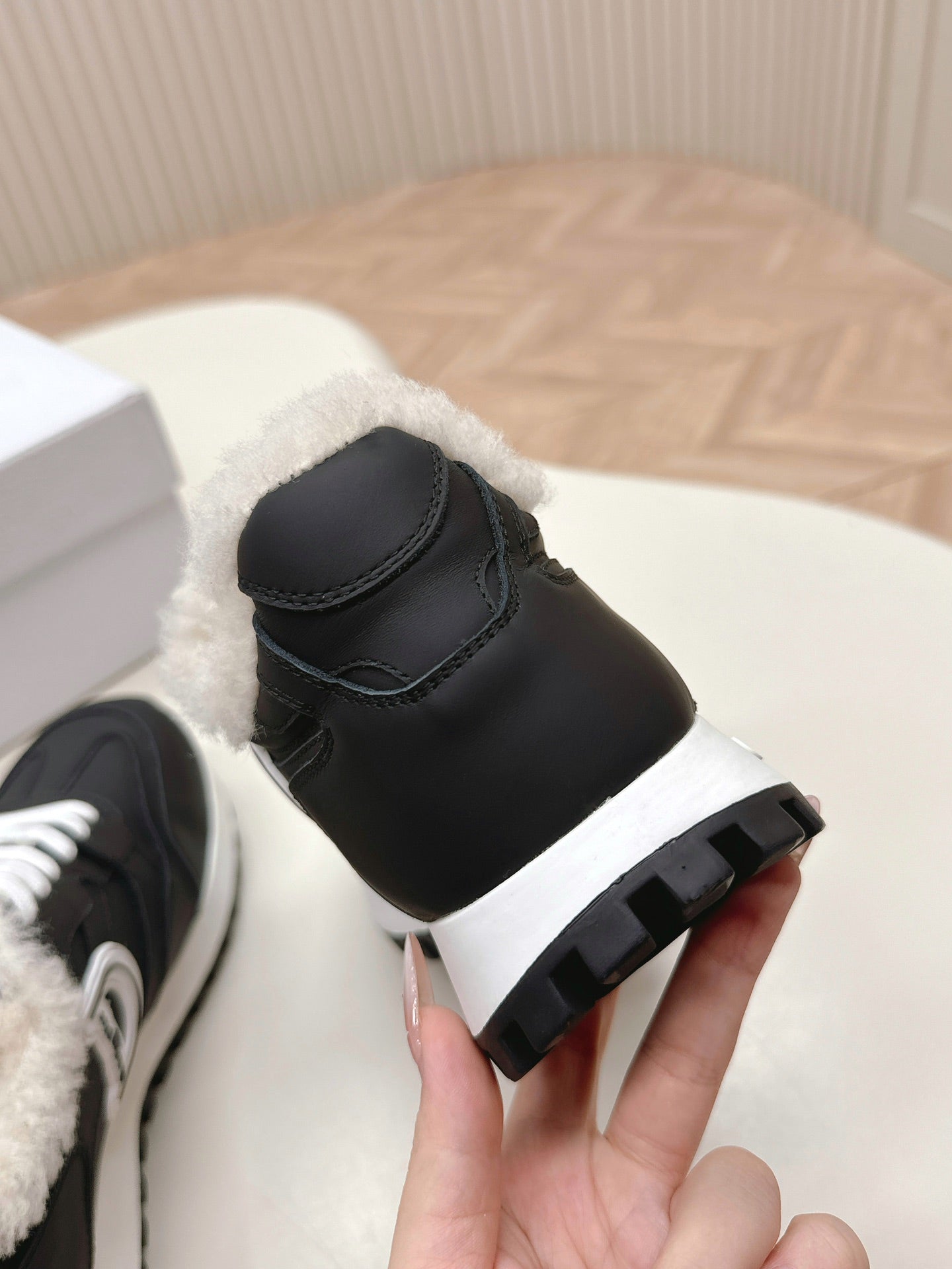 DIOR C'est DIOR Sneaker Fleece Lining Black Lambskin