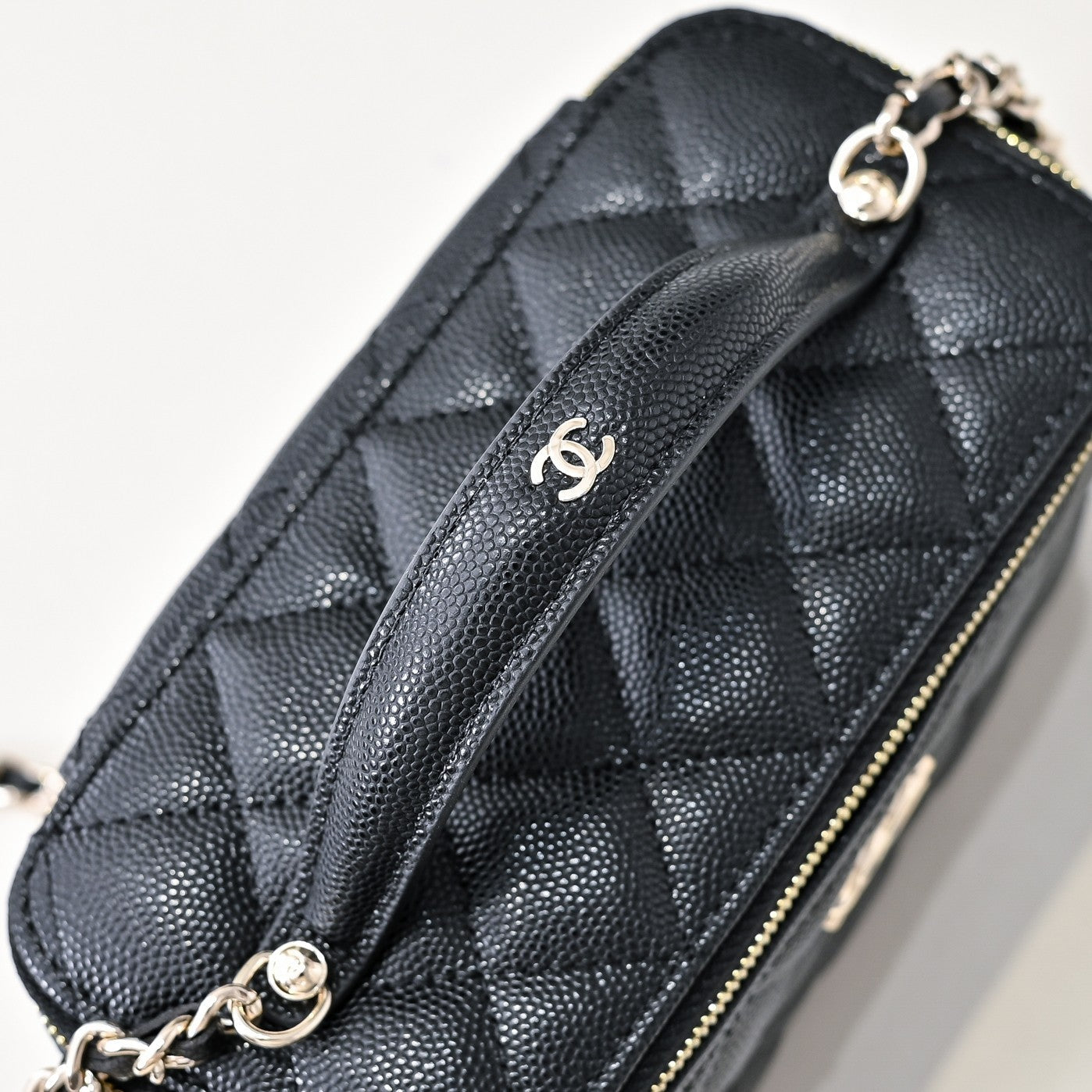 CHANEL 25C Vanity Top Handle 17cm Black Grained Calfskin Light Gold Hardware