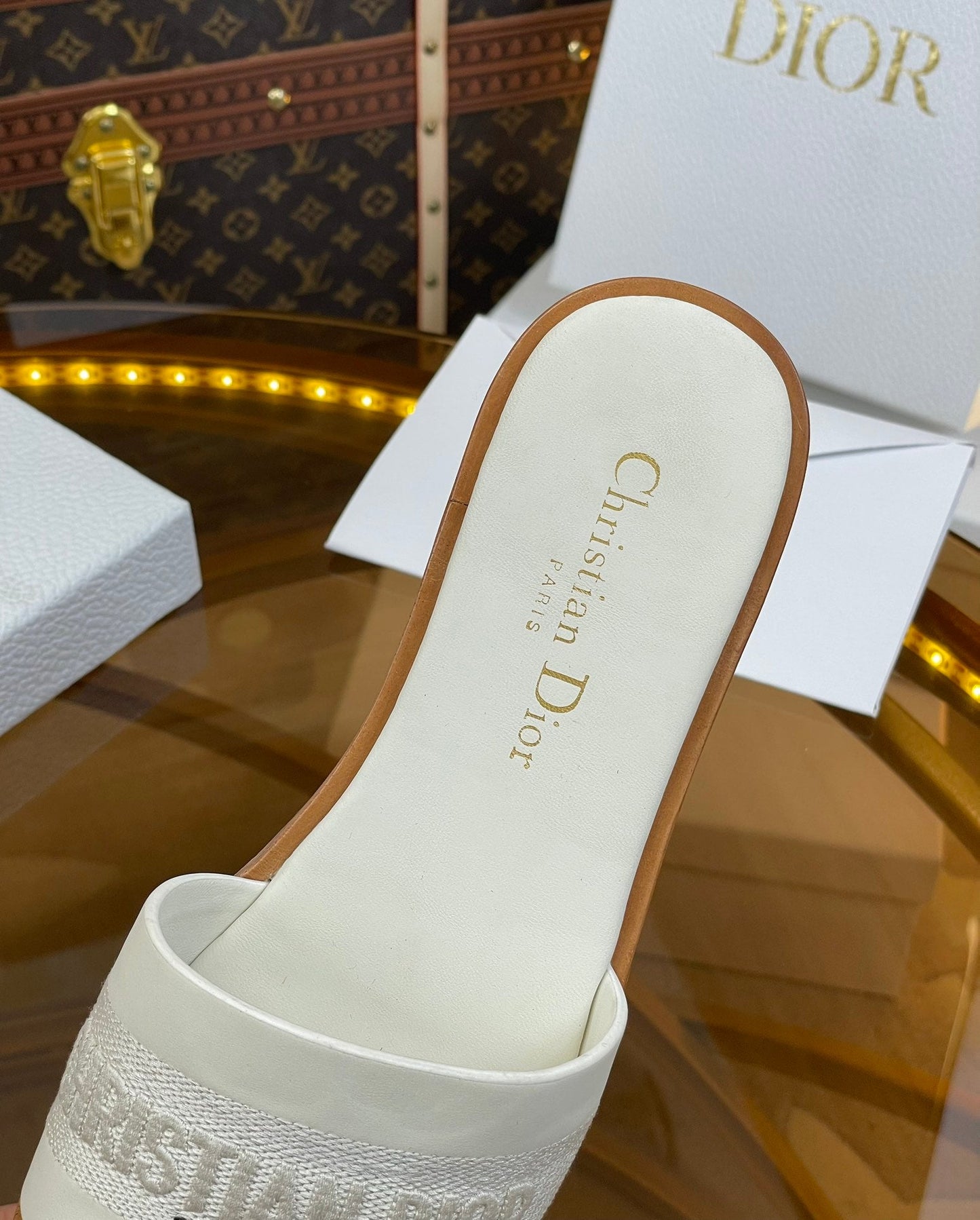 DIOR slide white calfskin embroidered cotton