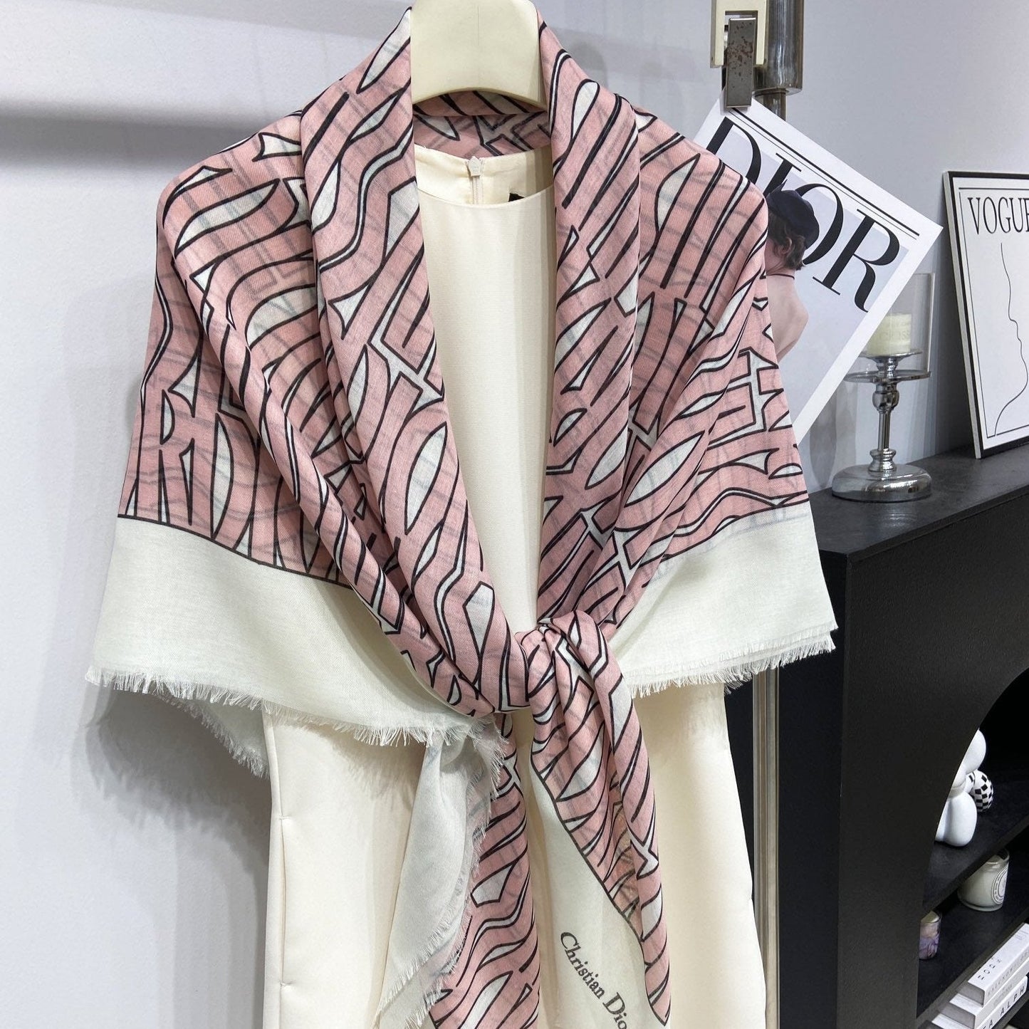 DIOR MISS DIOR ALLOVER SHAWL 140 CM IN PALE PINK MIX WHITE SILK CASHMERE 411631