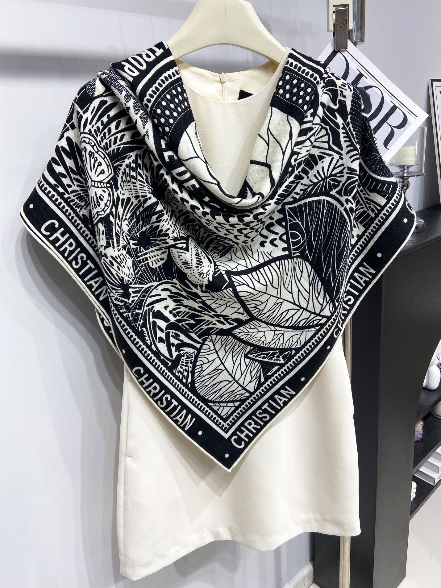 DIOR SQUARE SCARF 140 CM IN BLACK MIX WHITE MONOGRAM WOOL AND SILK 415109