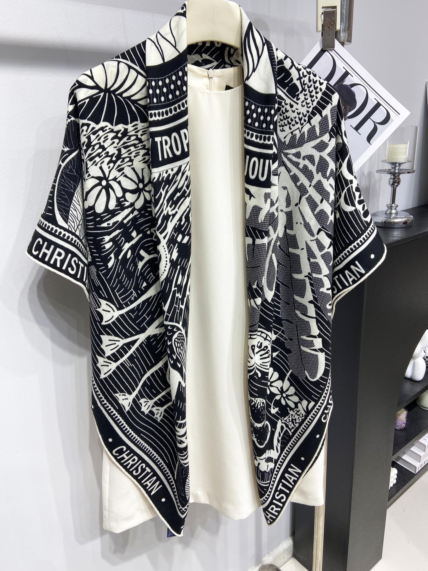DIOR SQUARE SCARF 140 CM IN BLACK MIX WHITE MONOGRAM WOOL AND SILK 415109
