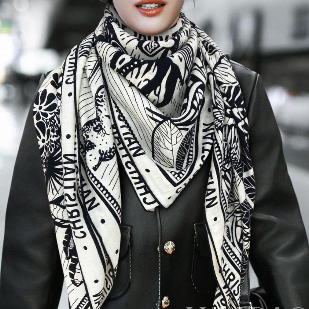 DIOR SQUARE SCARF 140 CM IN BLACK MIX WHITE MONOGRAM WOOL AND SILK 415111