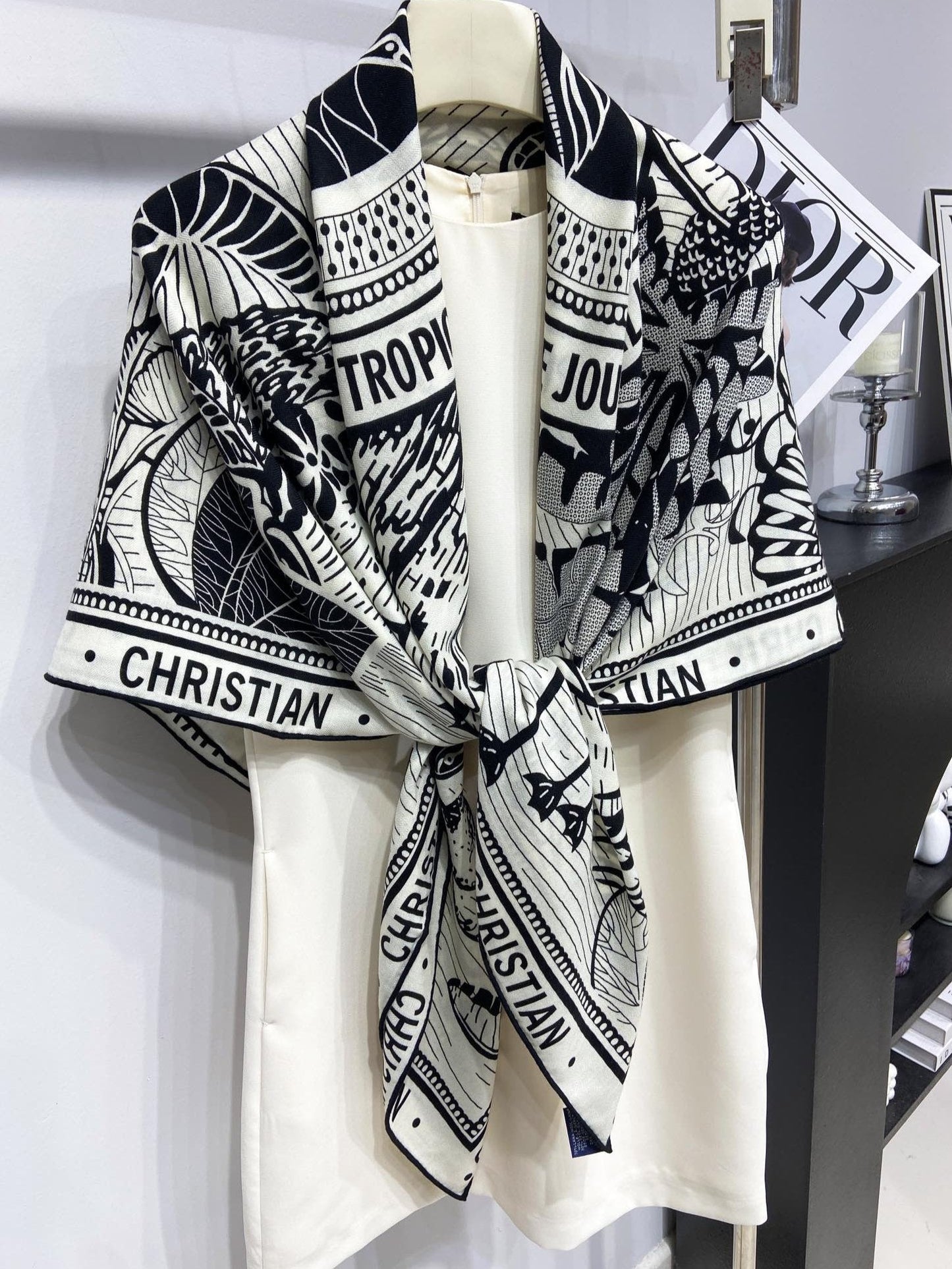 DIOR SQUARE SCARF 140 CM IN BLACK MIX WHITE MONOGRAM WOOL AND SILK 415111