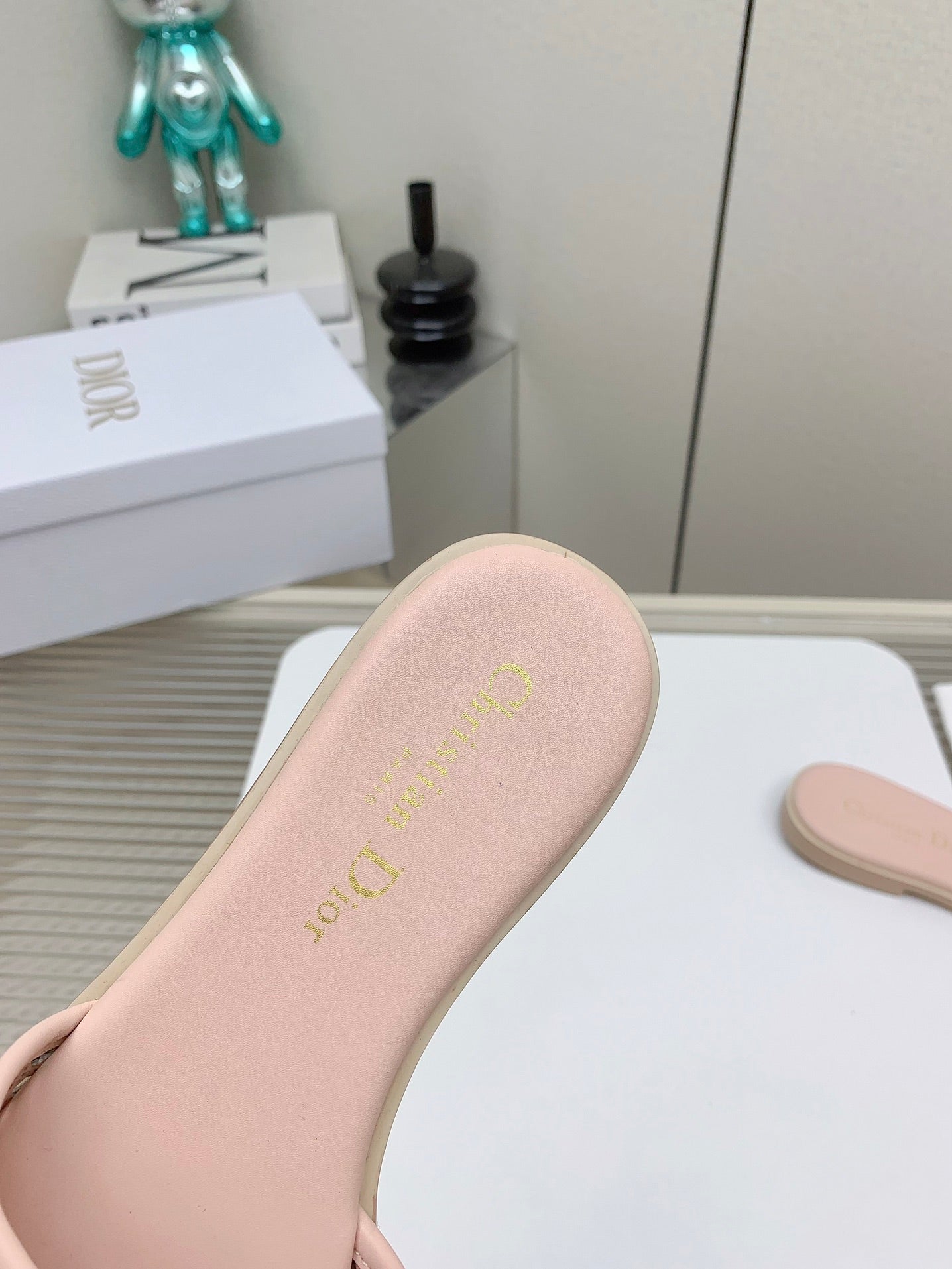 DIOR D-Lane Slide In Light Pink Cowhide 106273