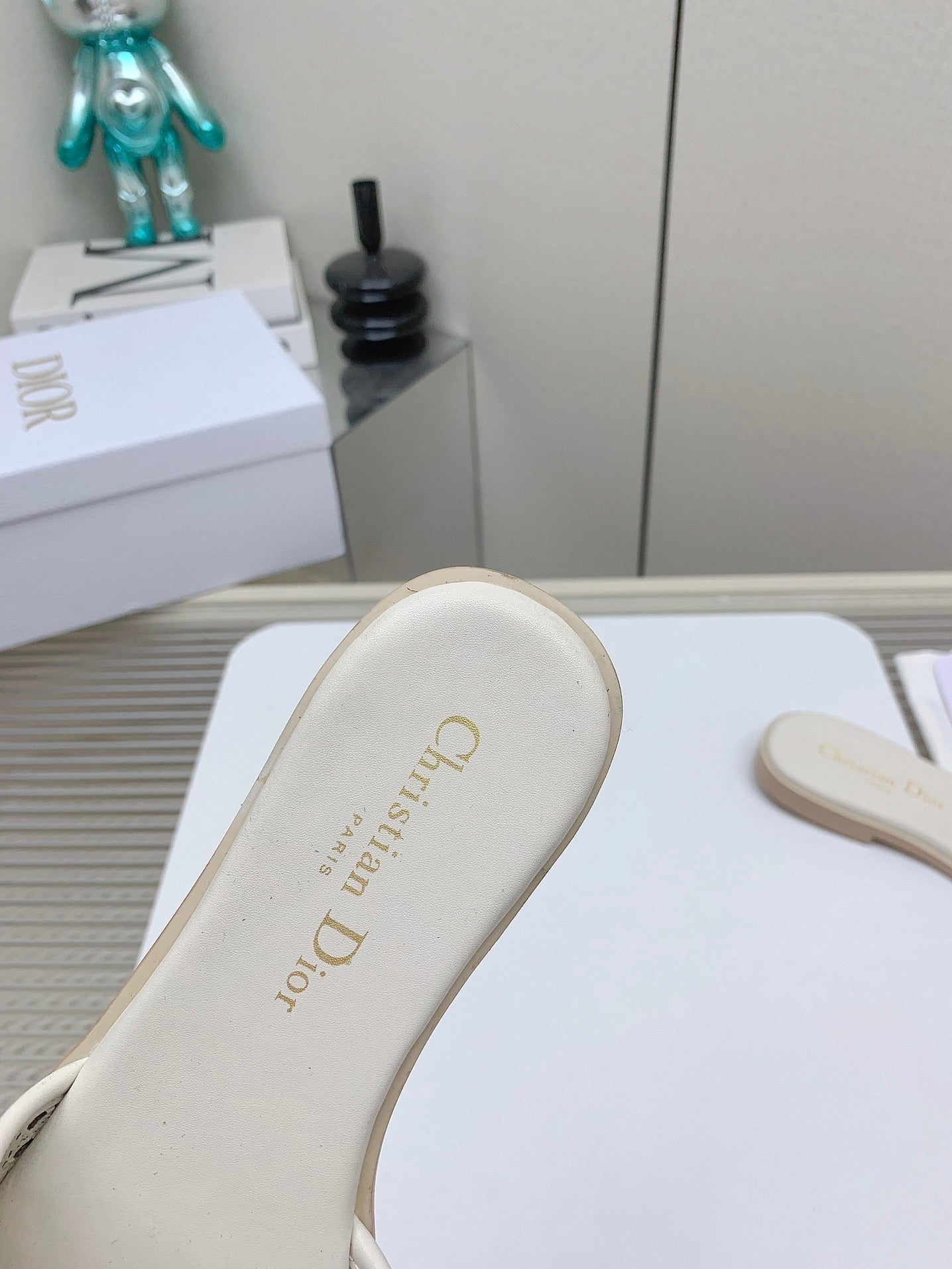 DIOR D-Lane Slide In White Cowhide 106277