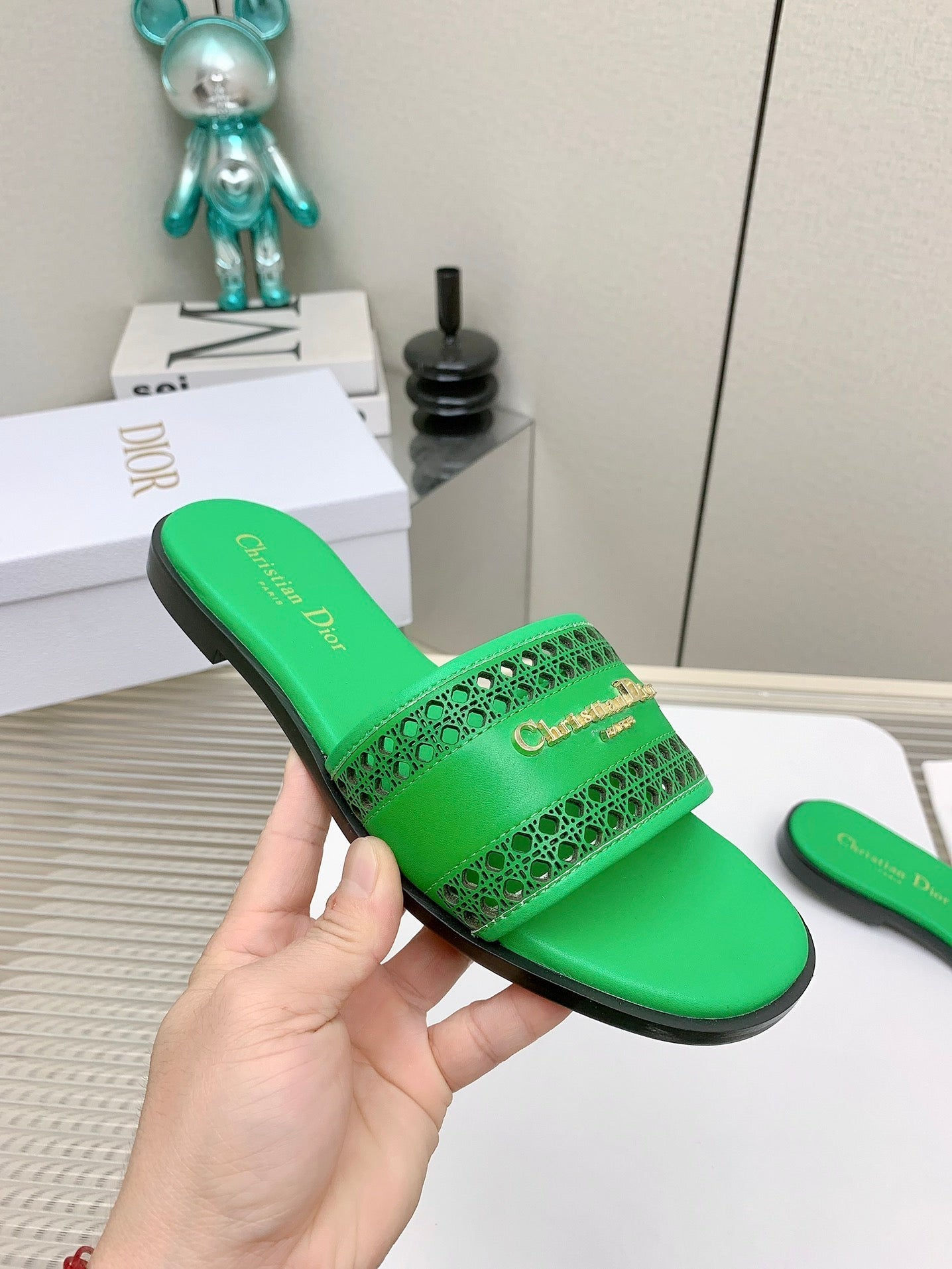 DIOR D-Lane Slide In Green Cowhide 106279