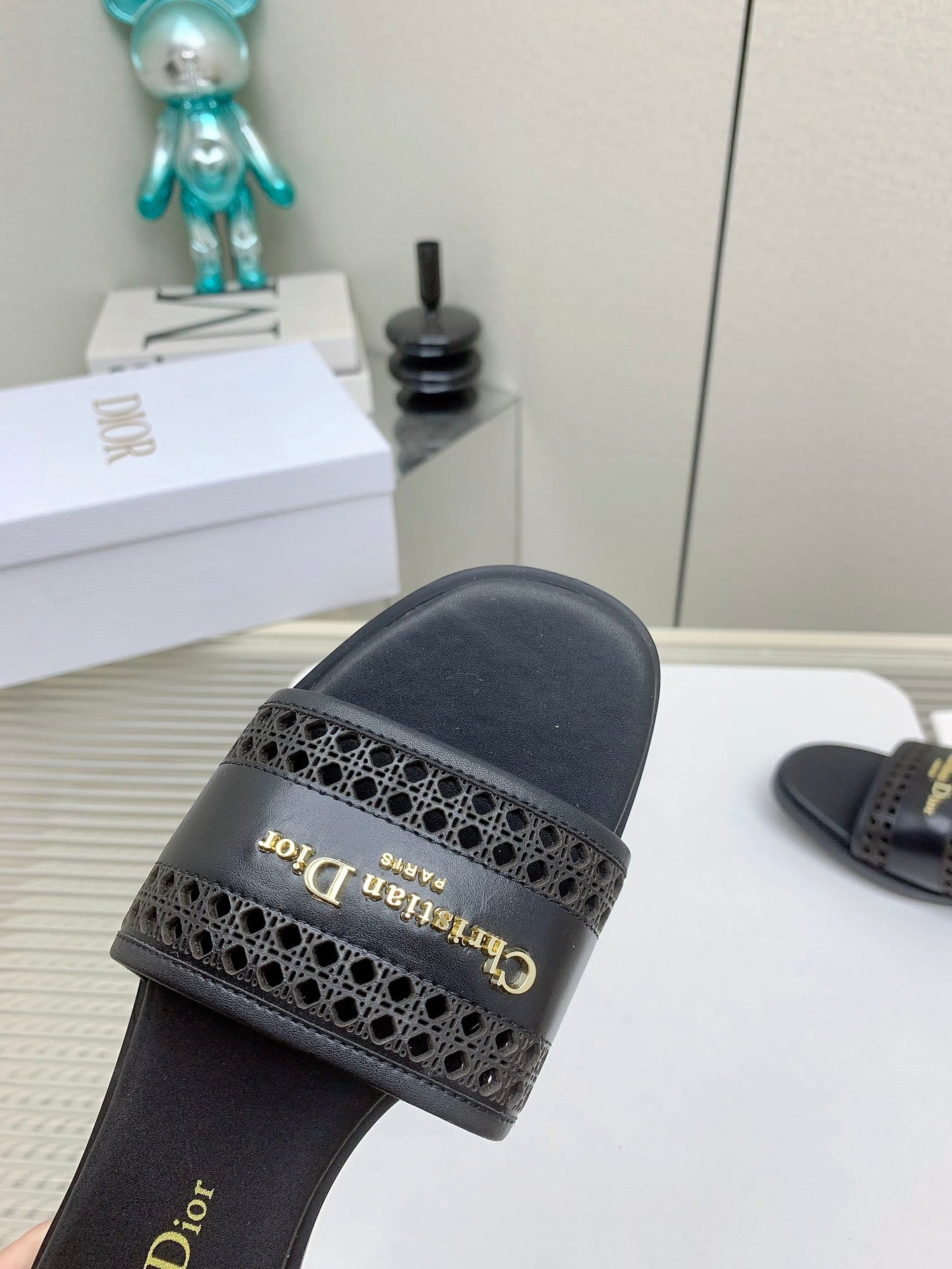 DIOR D-Lane Slide In Black Cowhide 106281