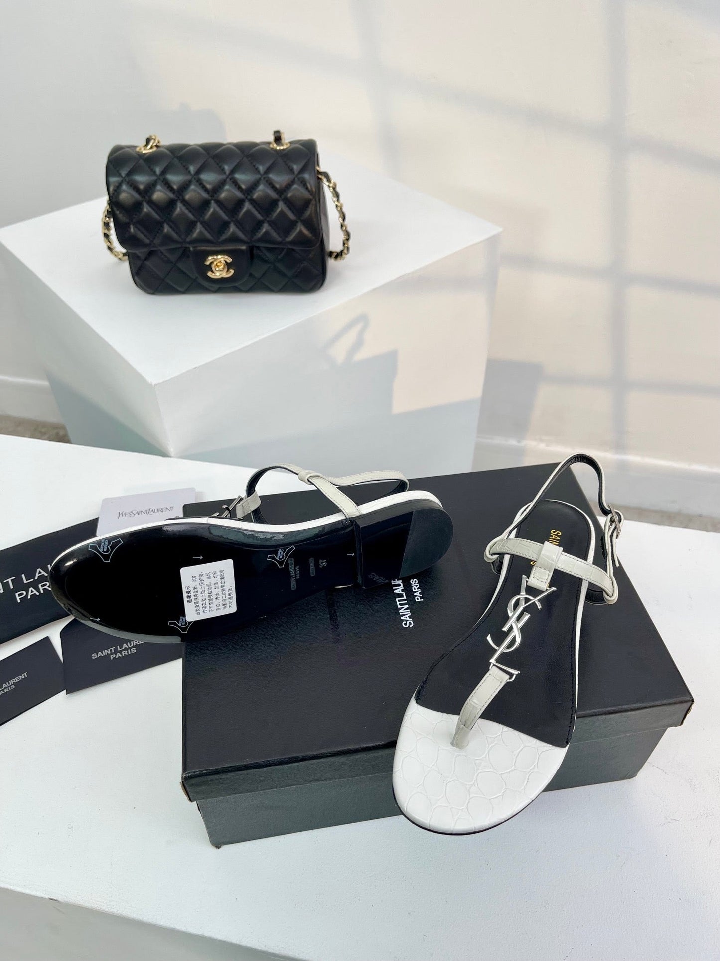 Saint Laurent SL Cassandra Croc-Embossed Thong Sandals Black White Leather
