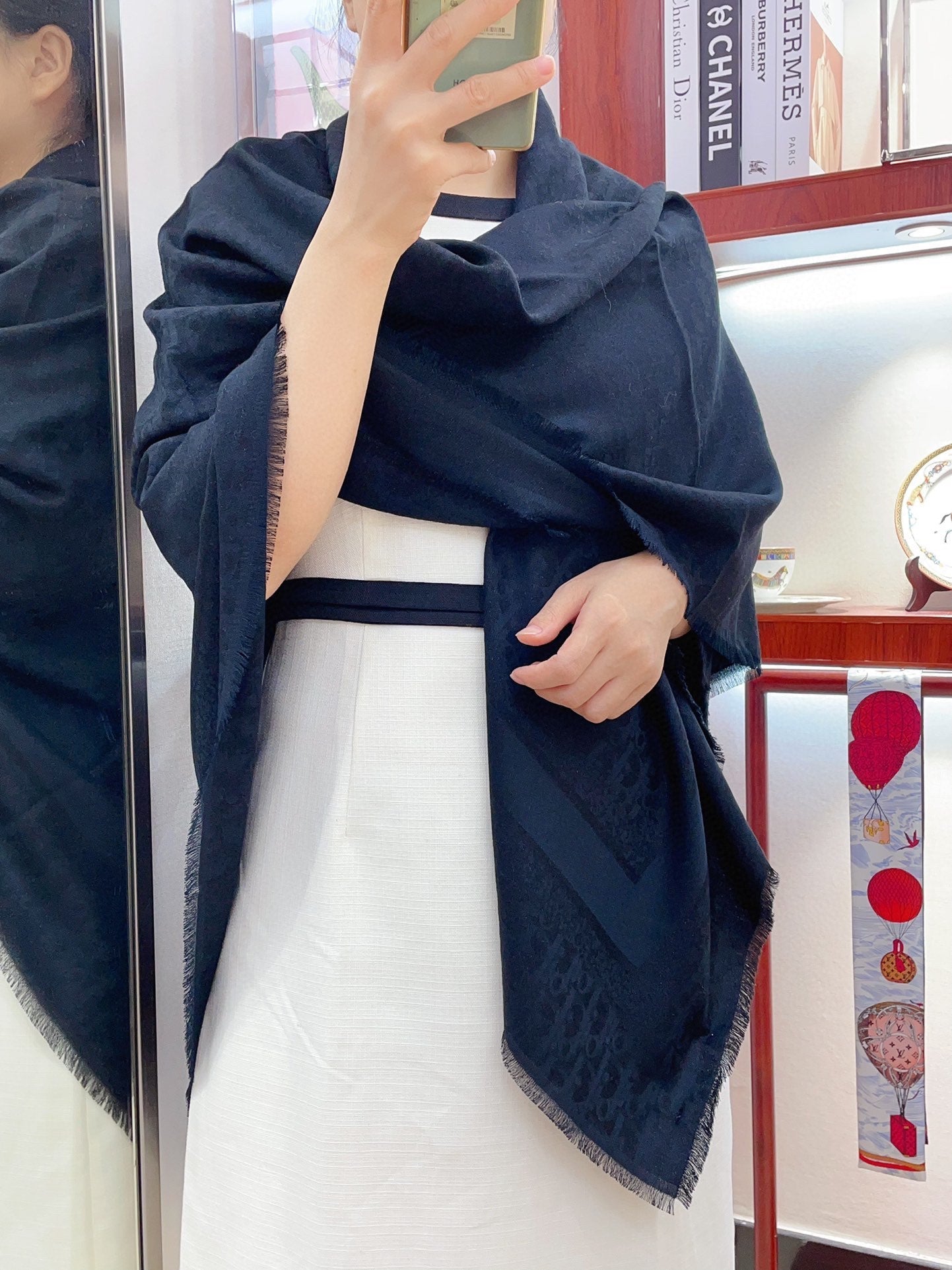 DIOR SQUARE SCARF 140 CM IN NAVY BLUE WOOL AND SILK 408662