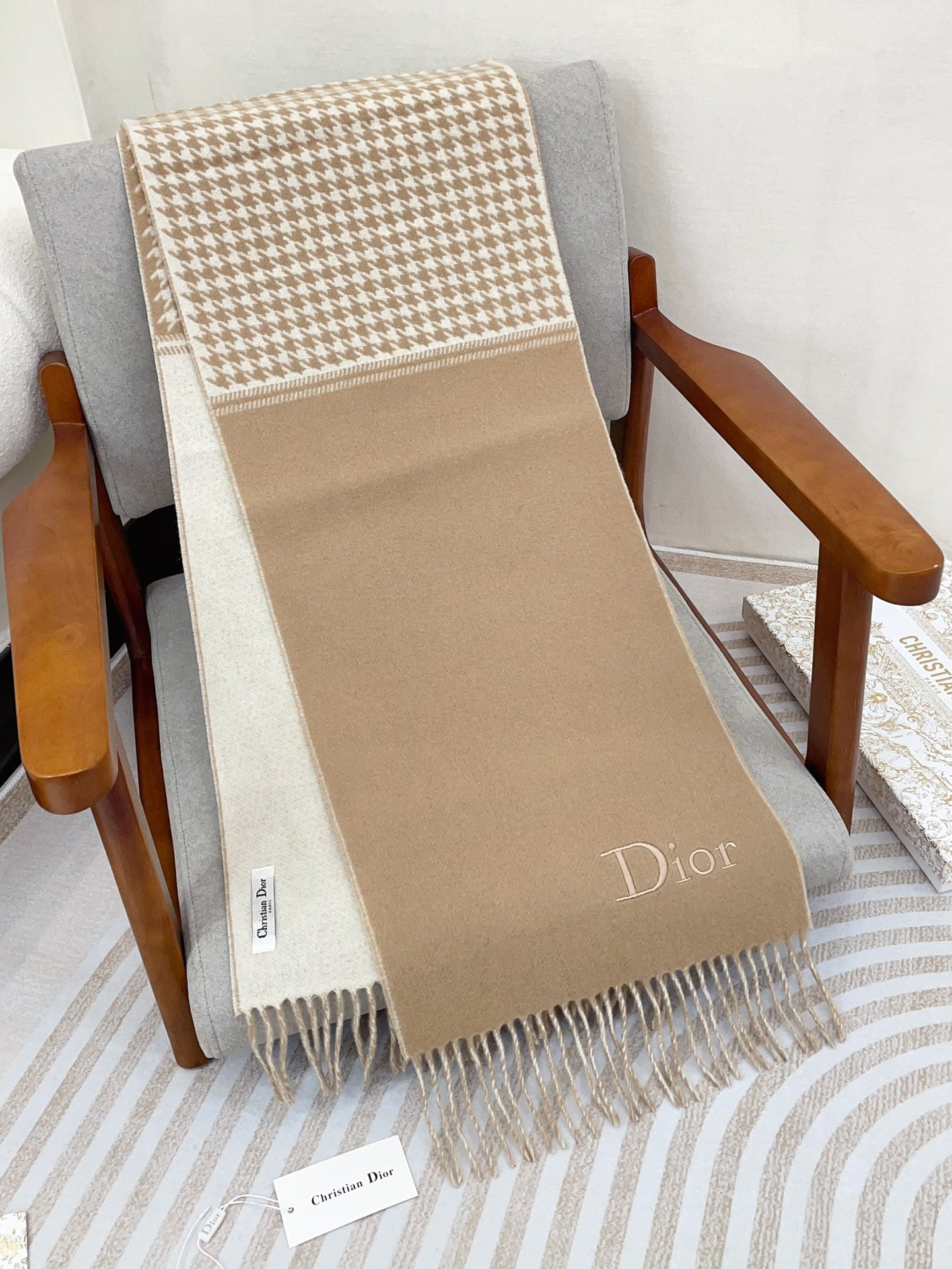 DIOR SCARF 180 CM IN CAMEL BEIGE CASHMERE 419820
