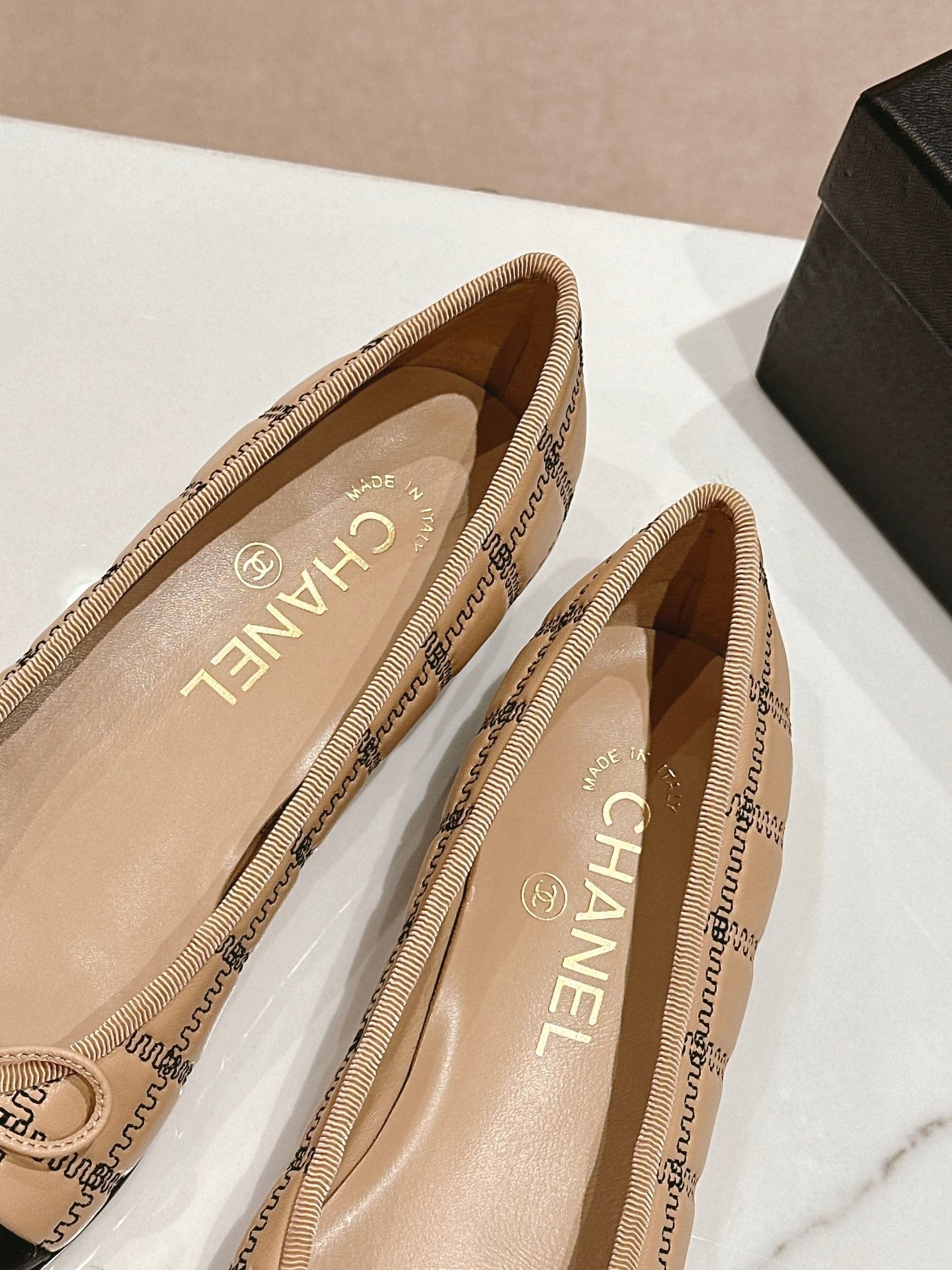 CHANEL ballet flats beige black lambskin embroidery grosgrain
