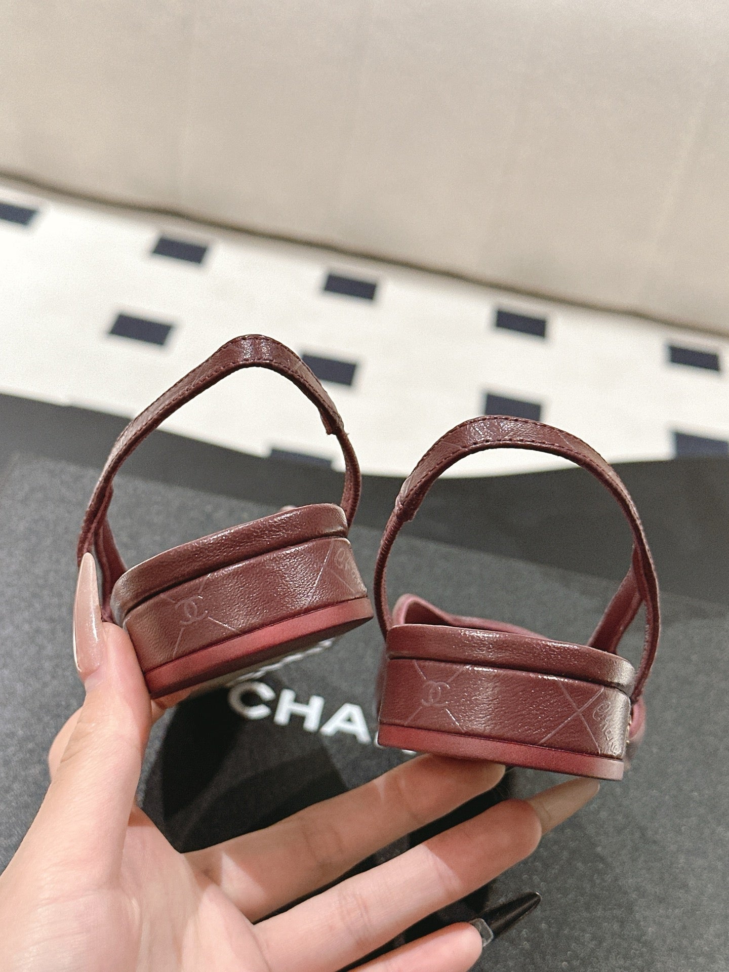CHANEL 25 Slingback Flats Red Emobossed Leather 237491
