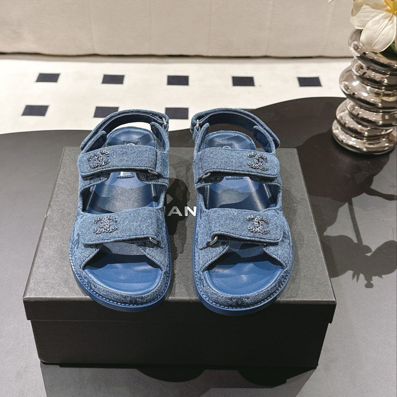 CHANEL 25 Dad Deals Sandals Demin Blue Demin Fabric 237563