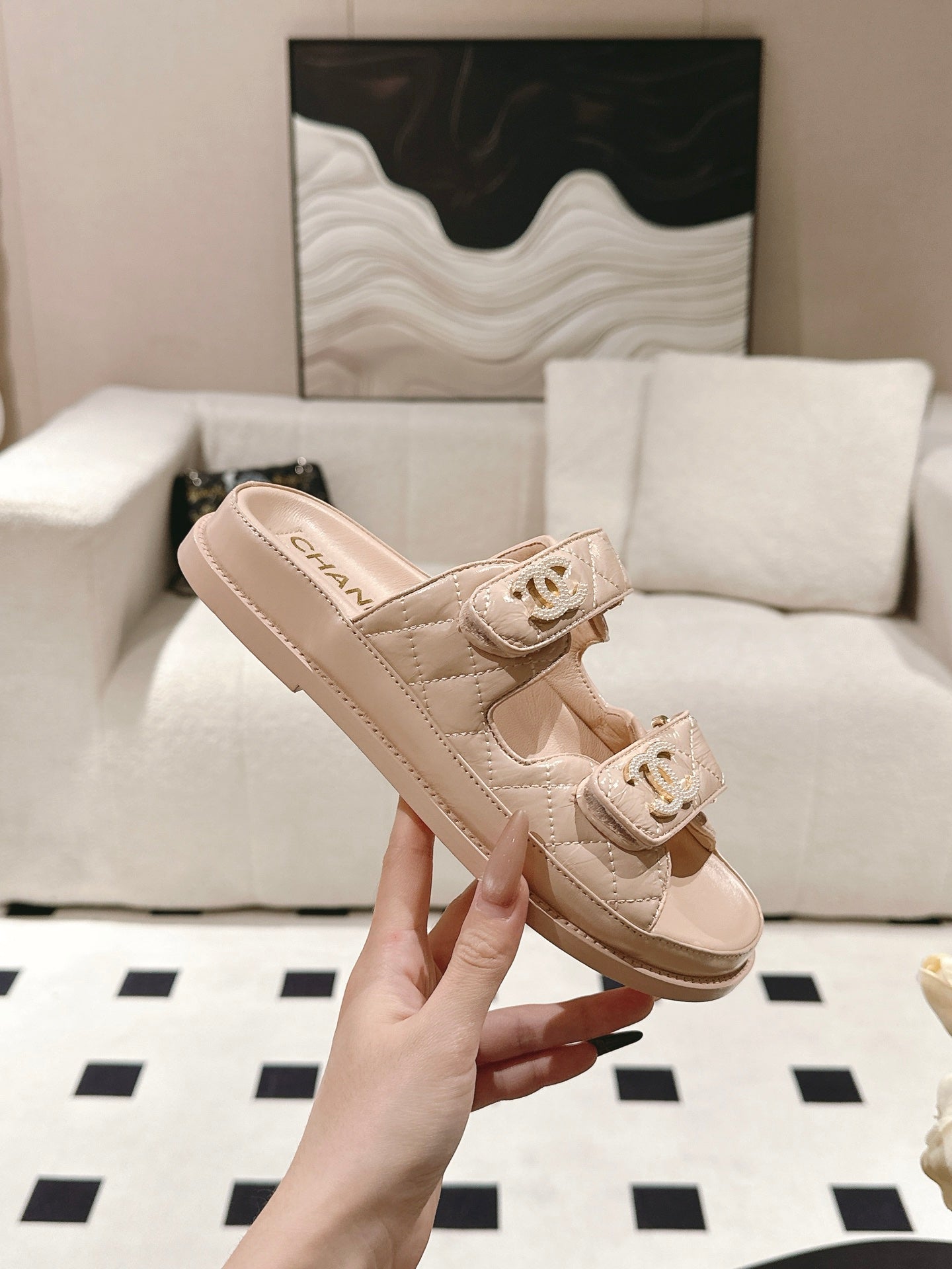 CHANEL 25 Dad Sandal Mule Putty Pink Patent Leather 237579