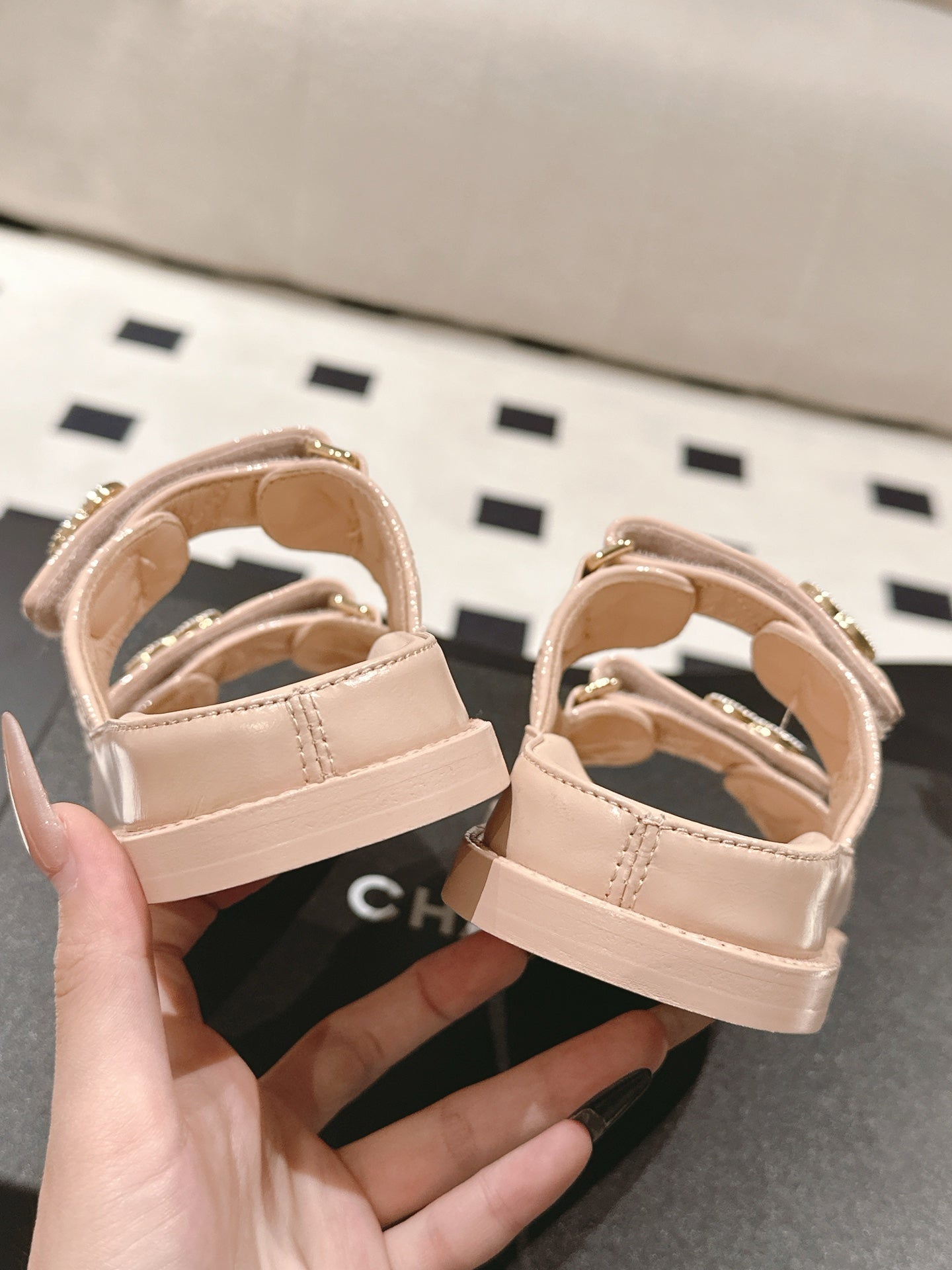CHANEL 25 Dad Sandal Mule Putty Pink Patent Leather 237579