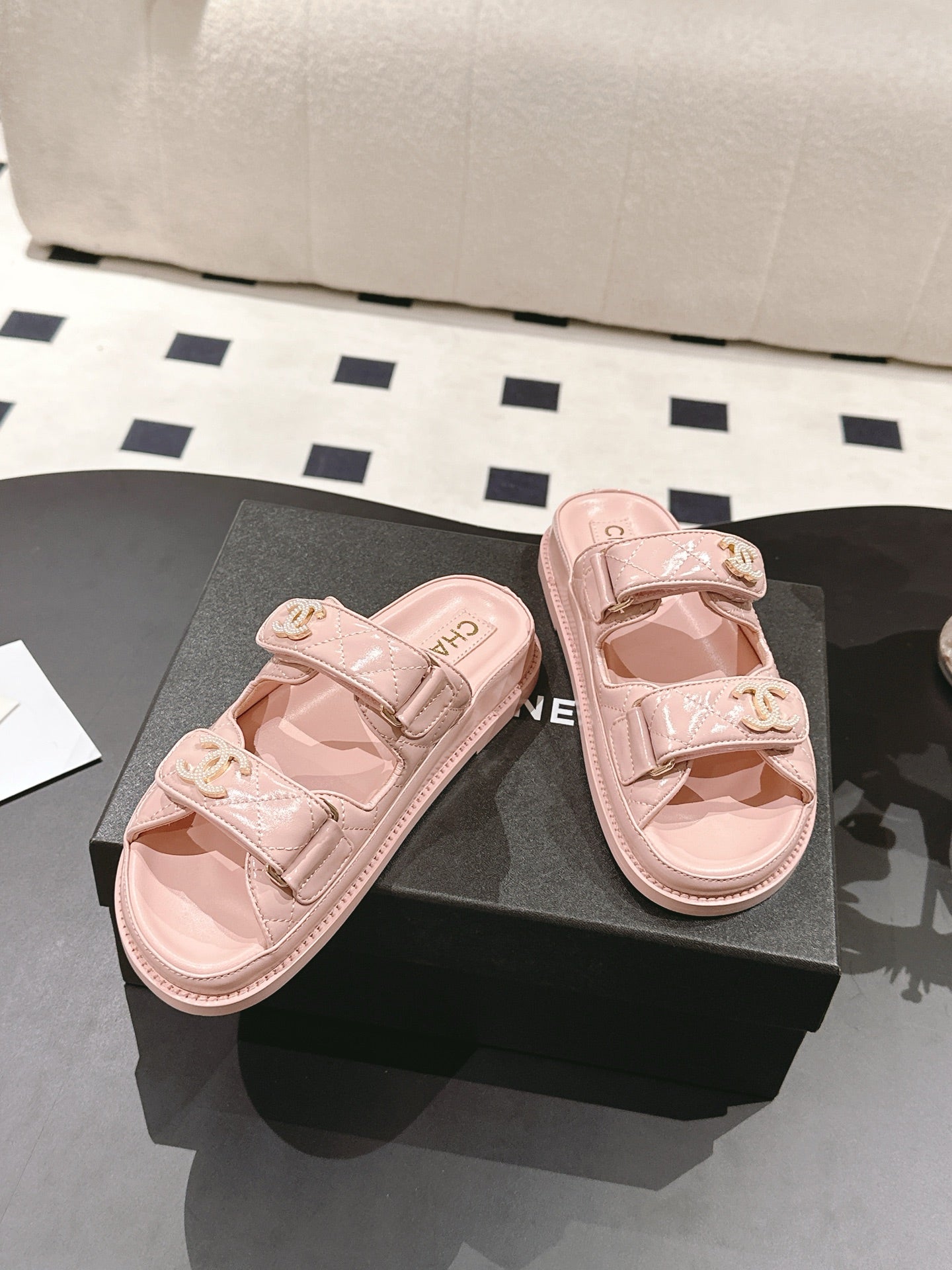 CHANEL 25 Dad Sandal Mule Pink Pastel Patent Leather 237580