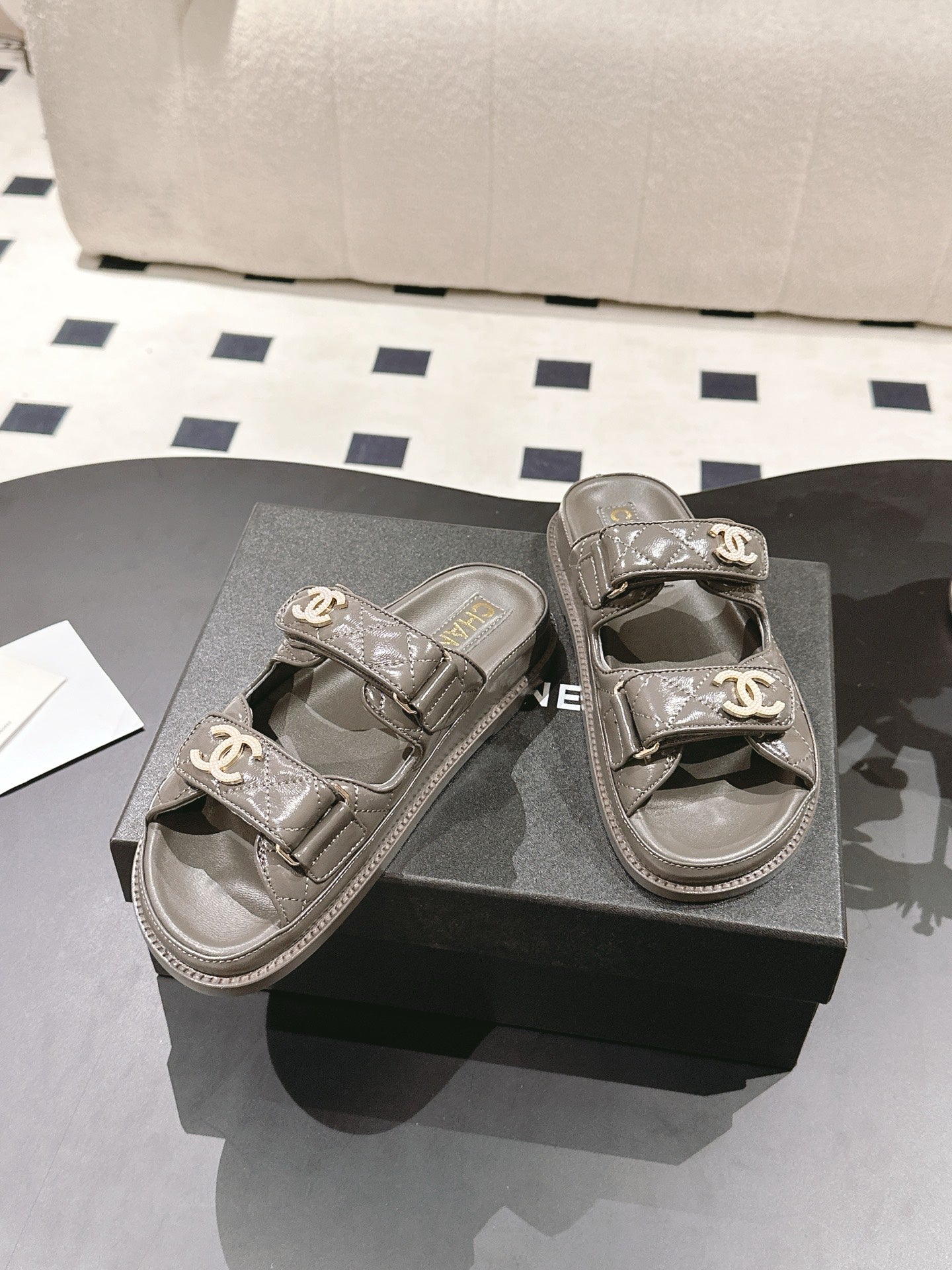 CHANEL 25 Dad Sandal Mule Jet Black Patent Leather 237581