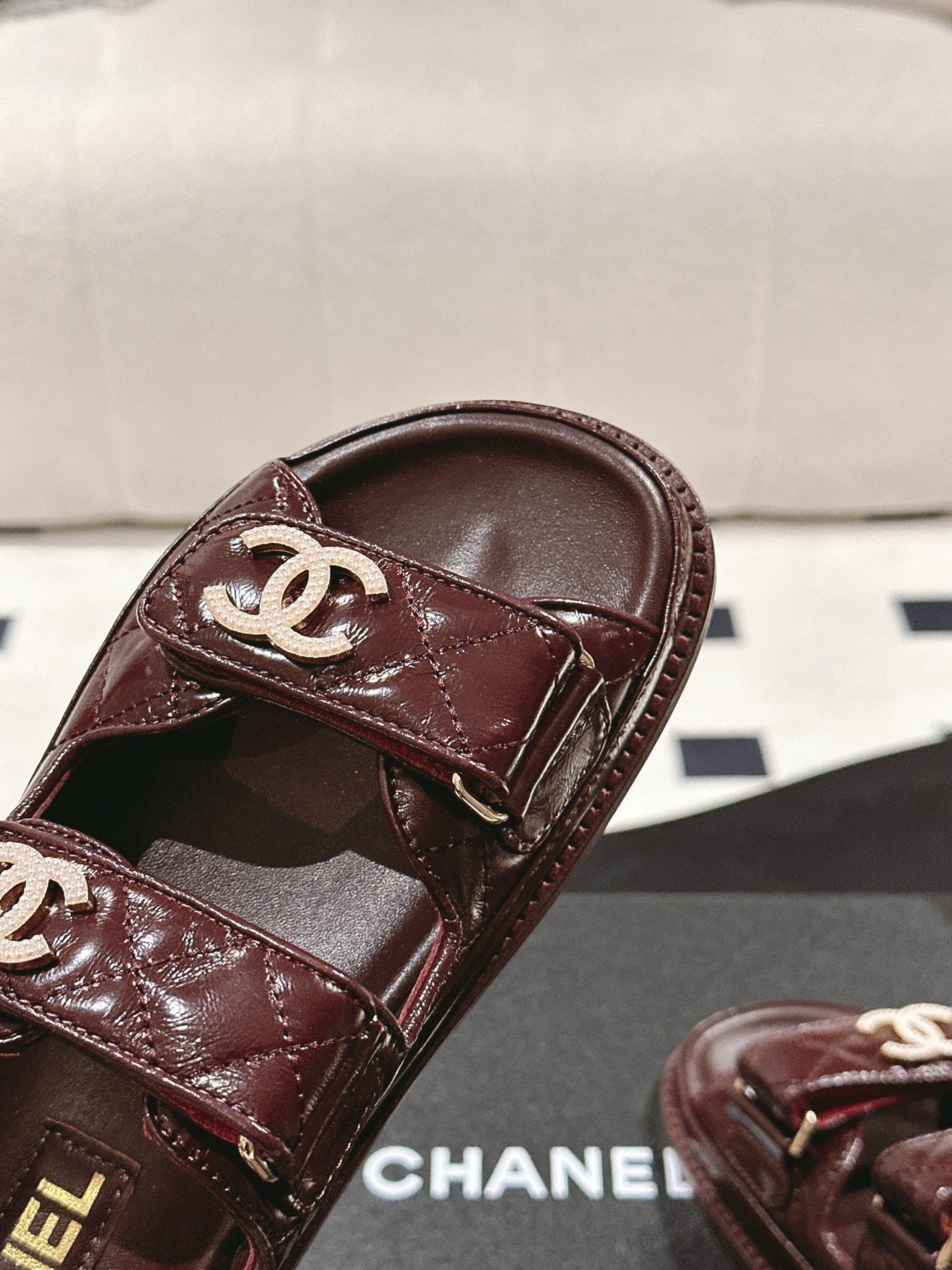 CHANEL 25 Dad Deals Sandals Deep Brown Patent Leather 237587