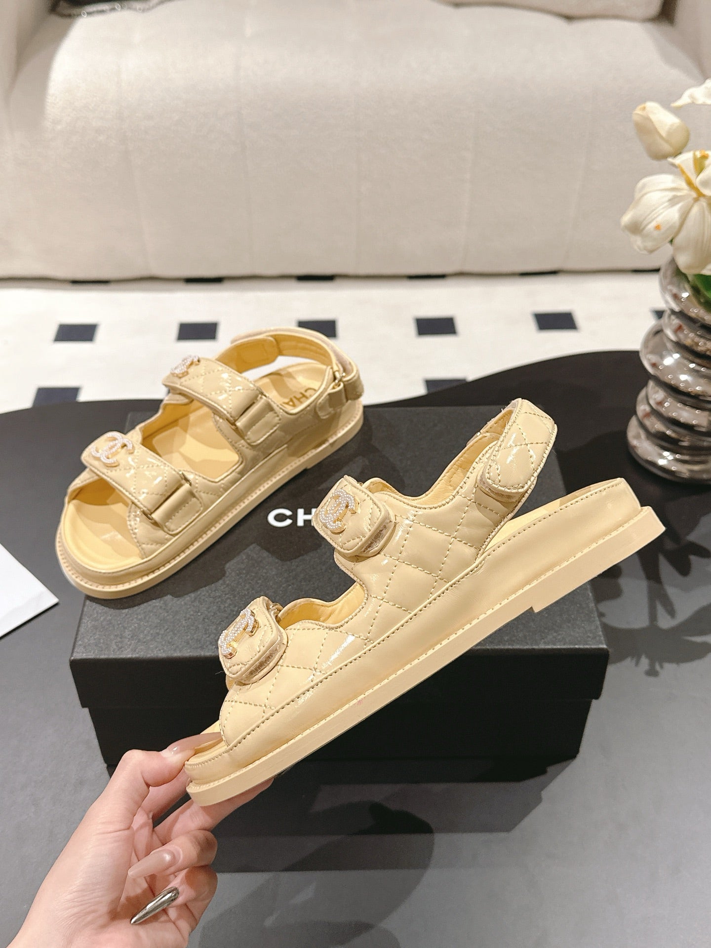 CHANEL 25 Dad Deals Sandals Yellow Pastel Patent Leather 237589